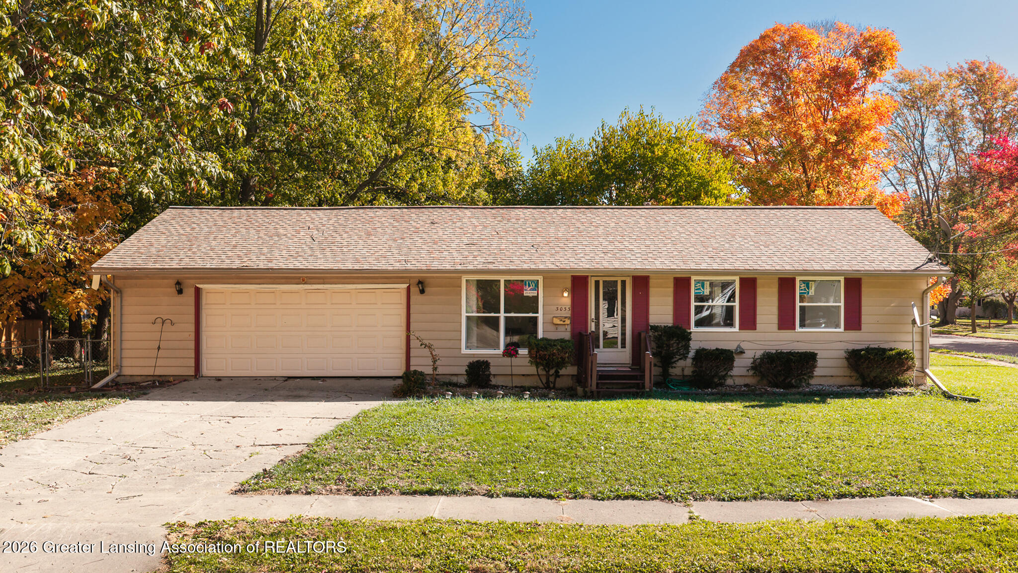 3033 Sunderland Road — photo