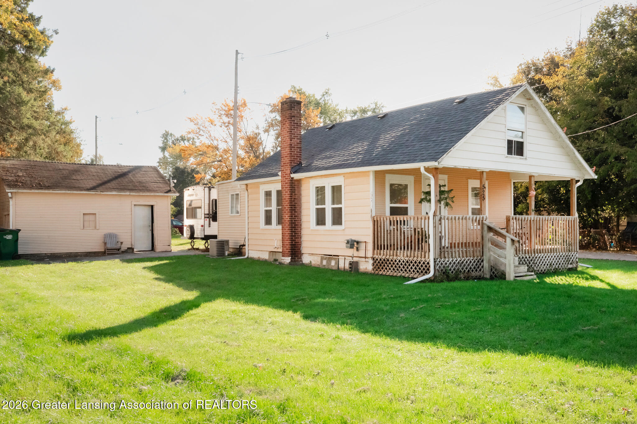 525 W Fairfield Avenue — photo