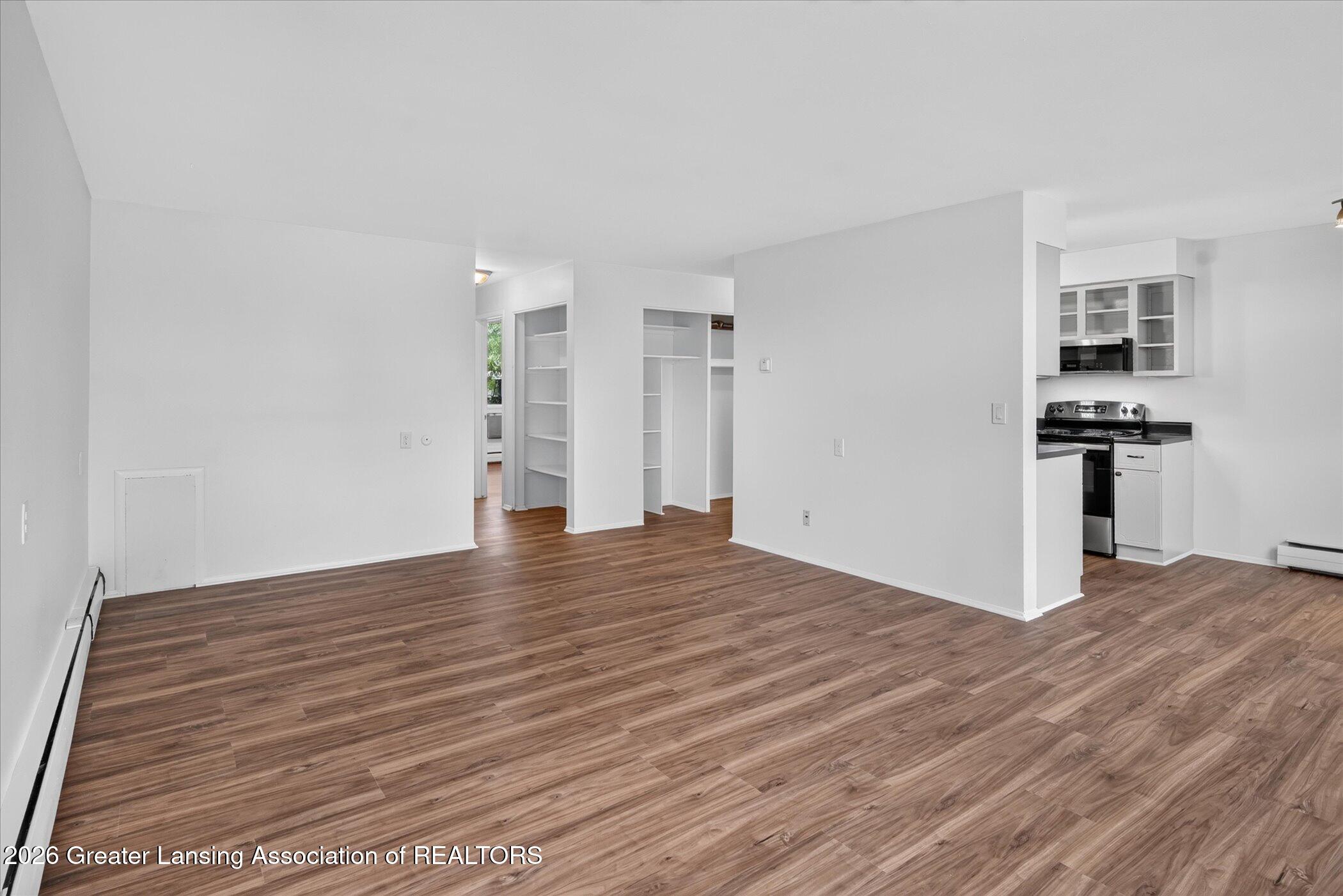 1043 Kimberly Drive Unit 4 — photo
