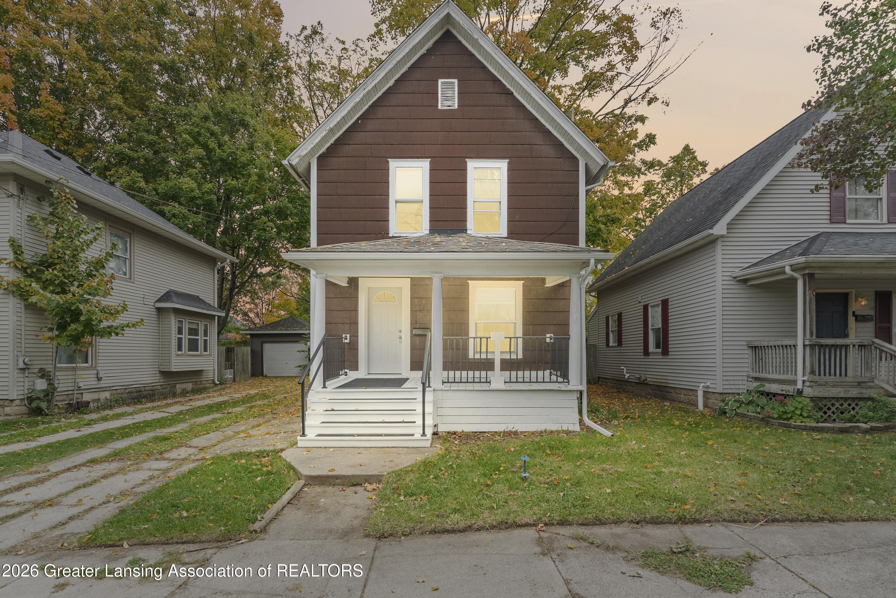 904 N Sycamore Street — photo