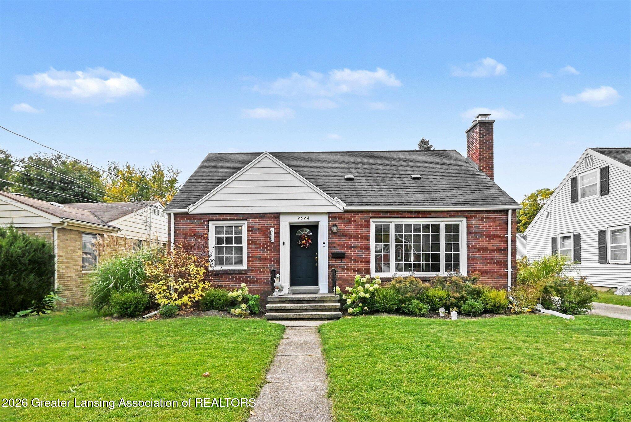 2624 Lasalle Gardens — photo