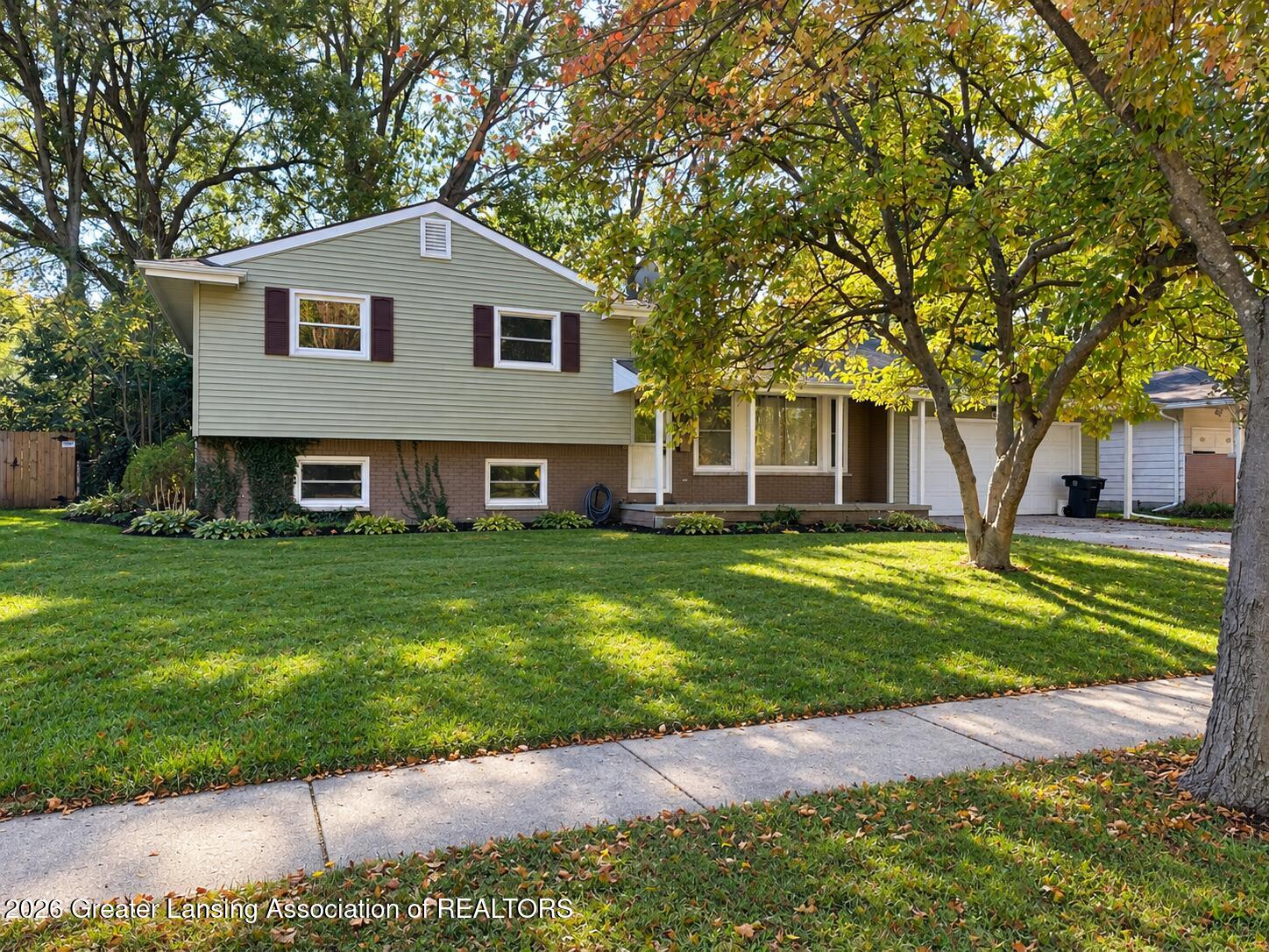 1538 Cahill Drive — photo
