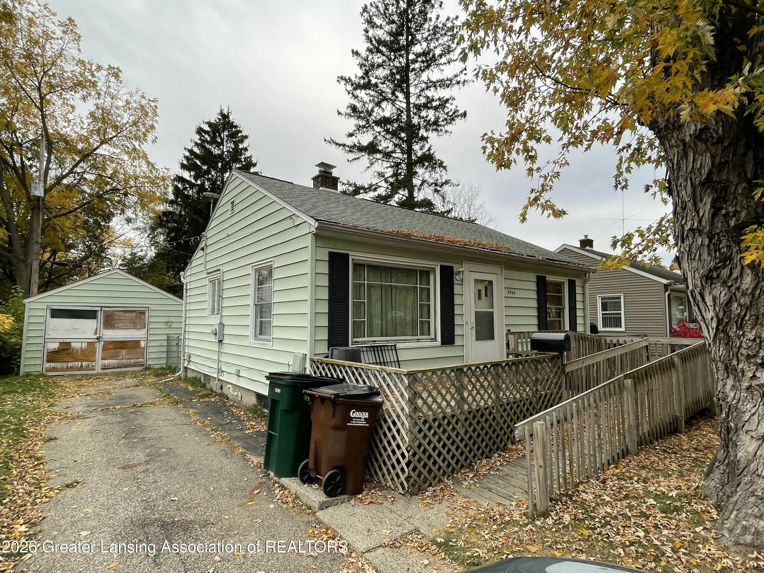 3906 Homewood Avenue — photo