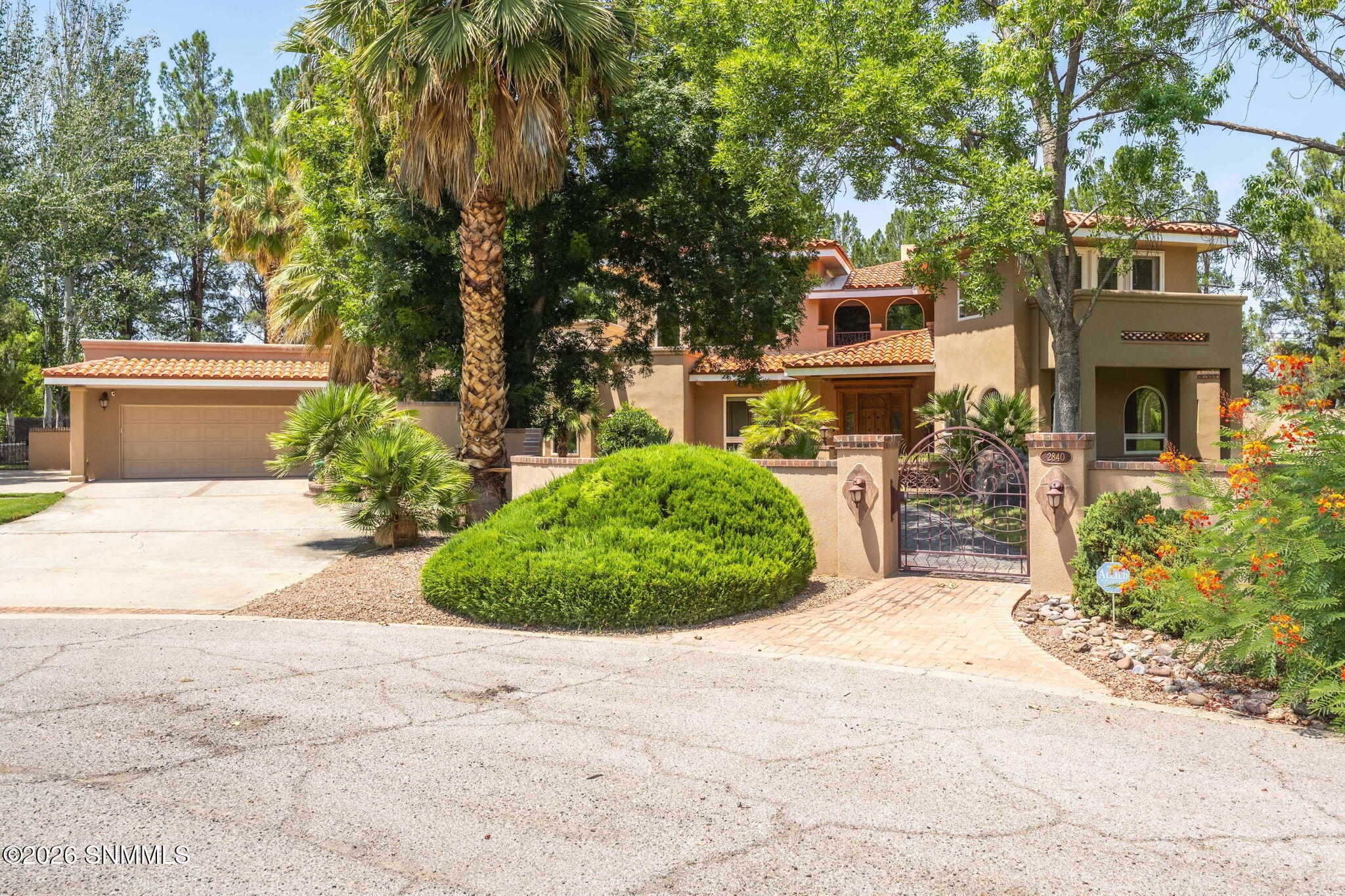 2840 Mcdowell Place — photo