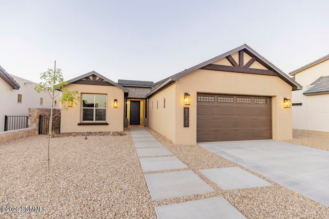 6735 Fairchild Loop — photo