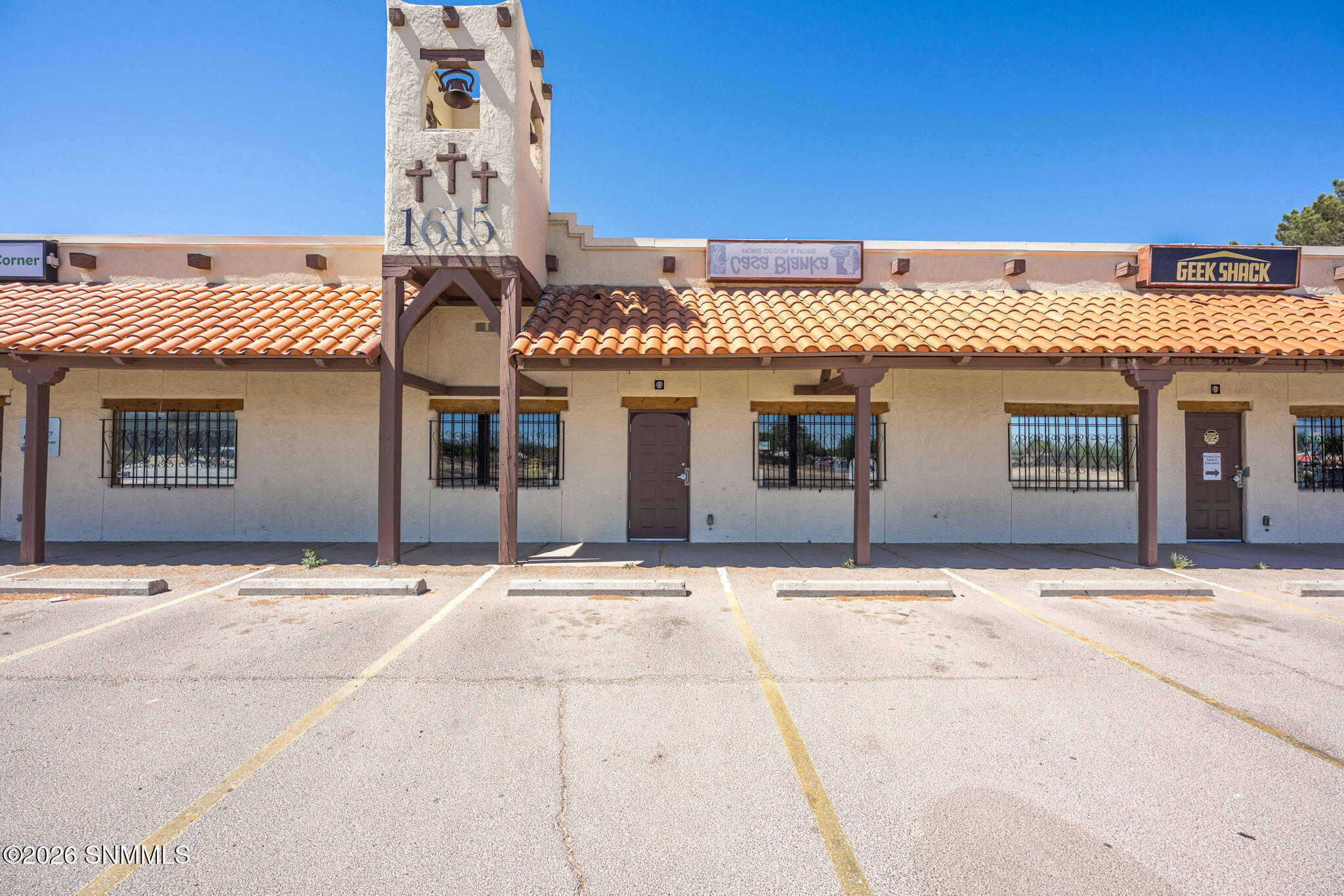 1615 N Solano Drive B — photo