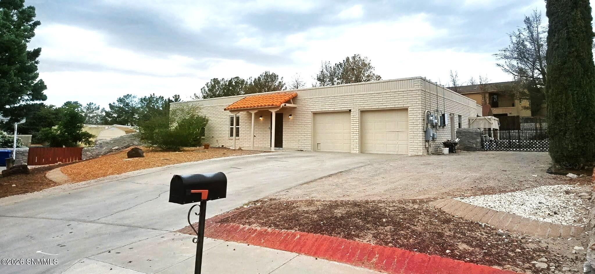 700 Sundown Court — photo