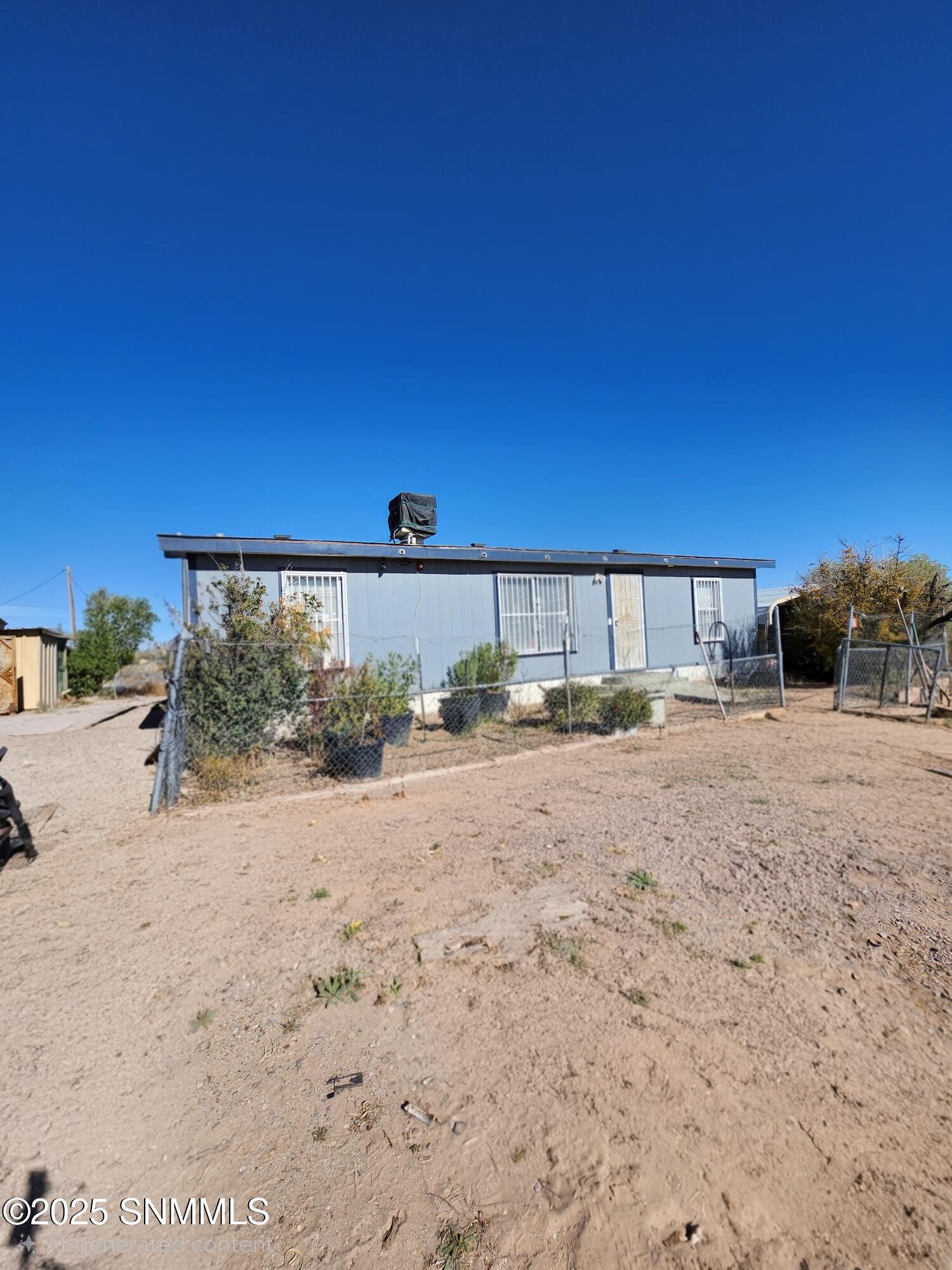 25 NE Hatch Highway — photo