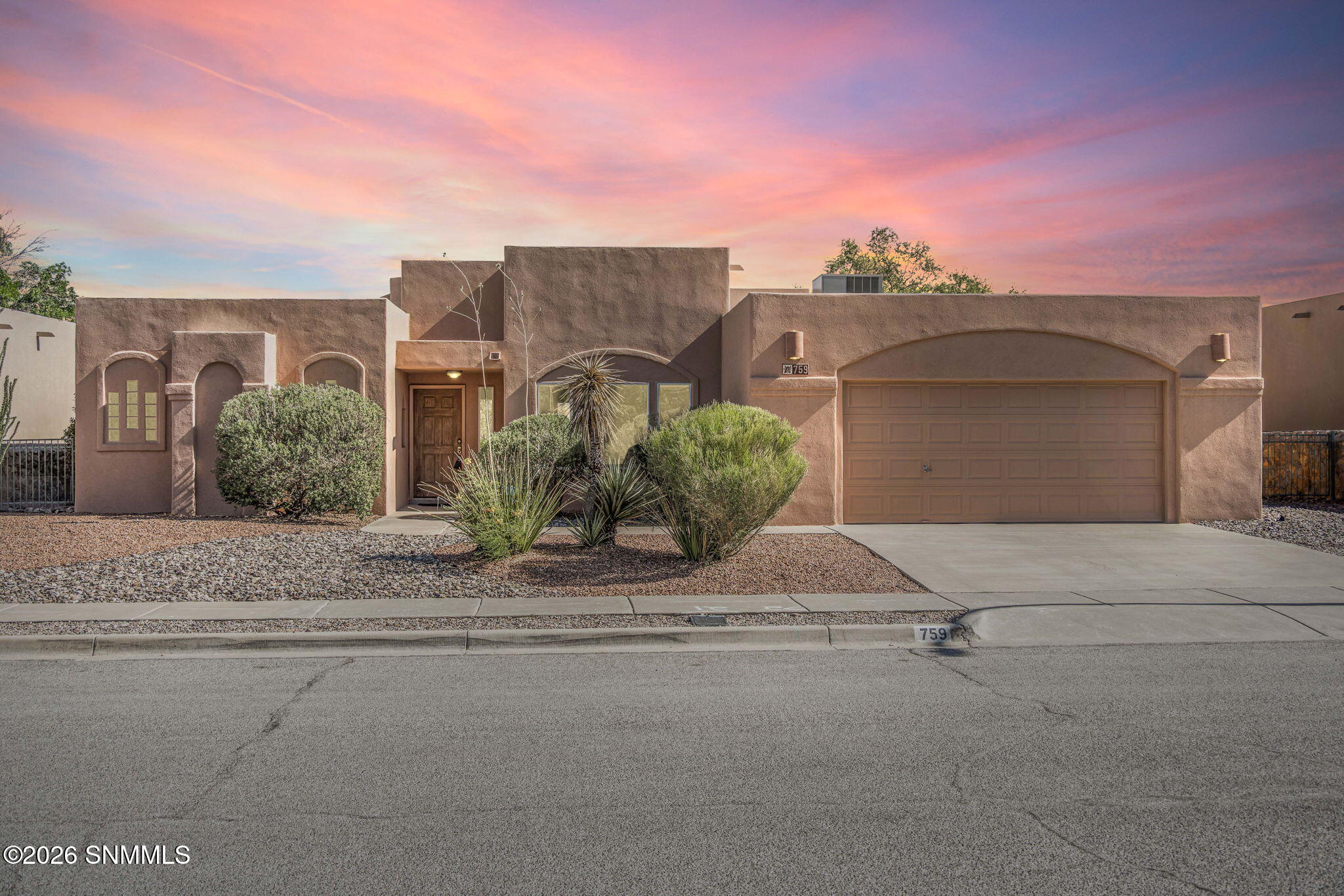 759 Stone Canyon Drive — photo