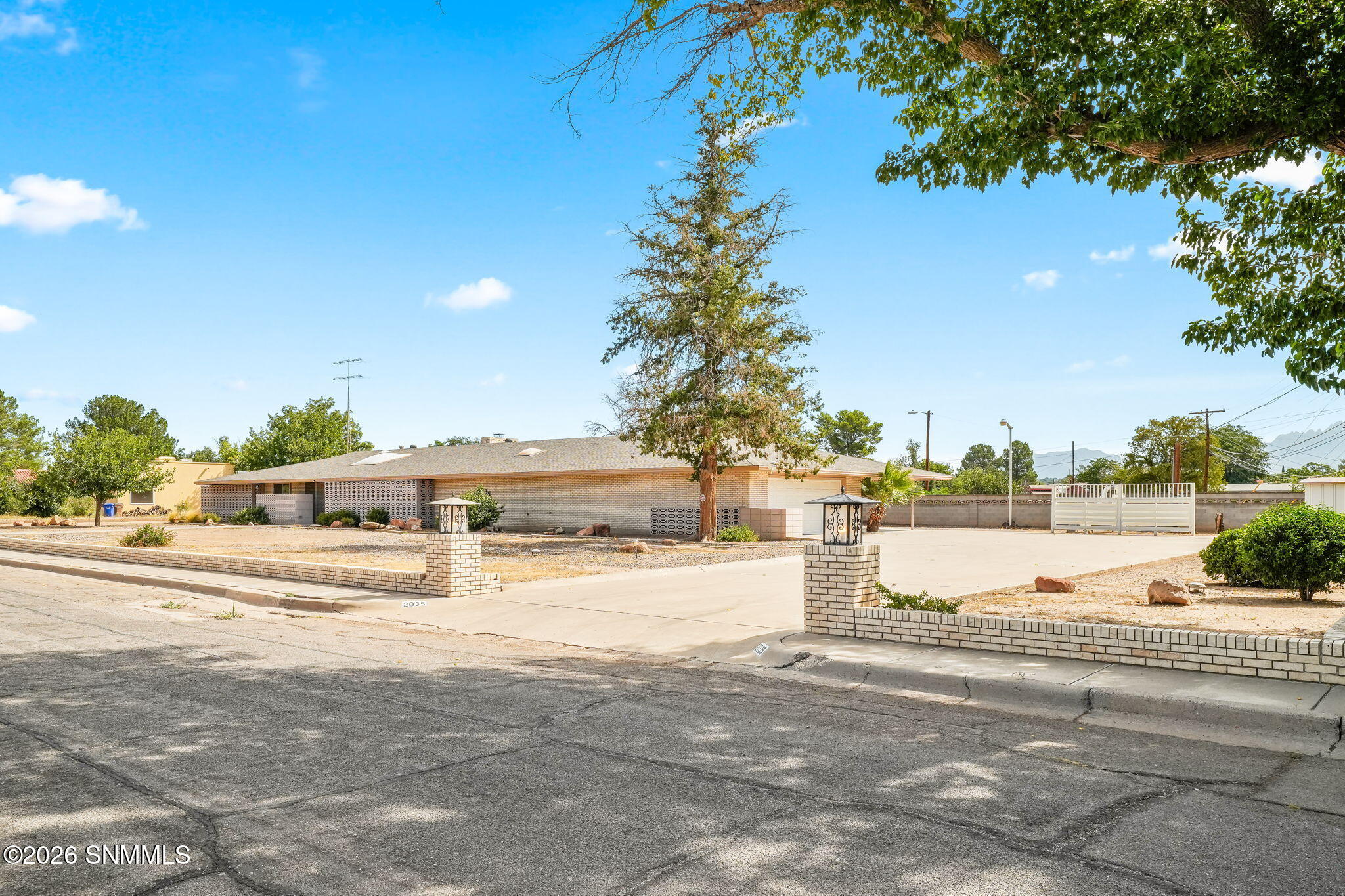 2035 Turrentine Drive — photo