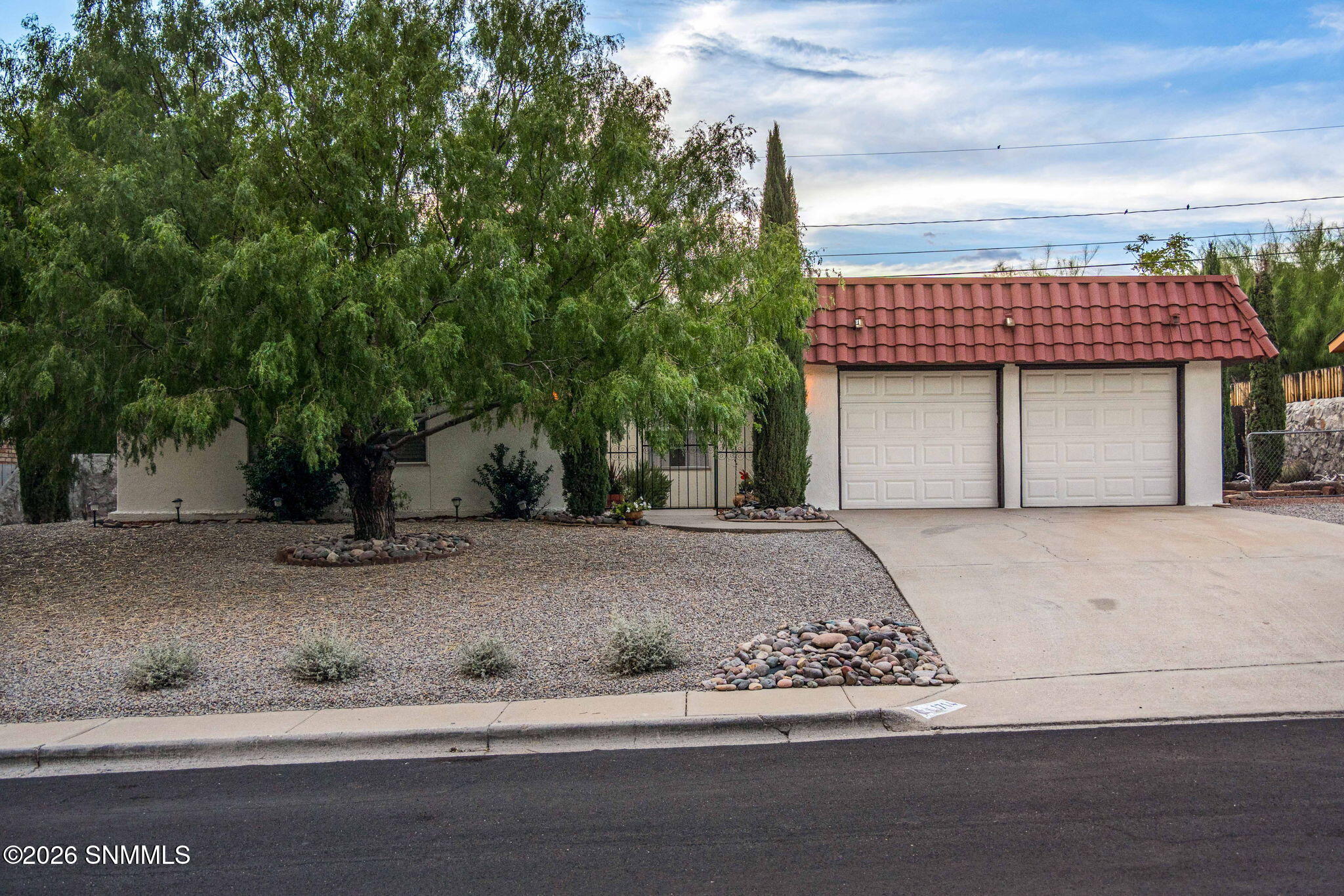 1714 Royal Drive — photo