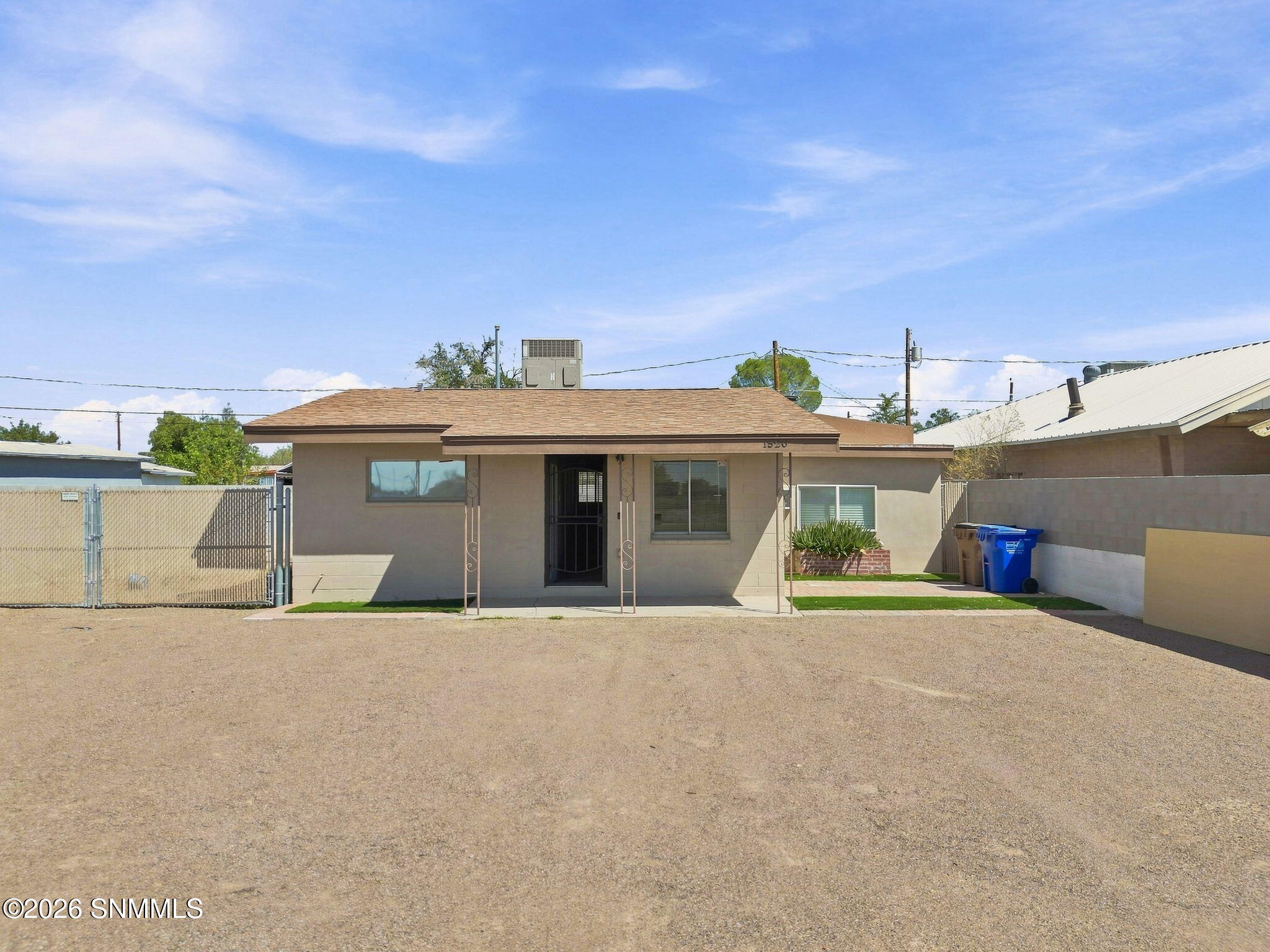 1520 Mayfield Road — photo