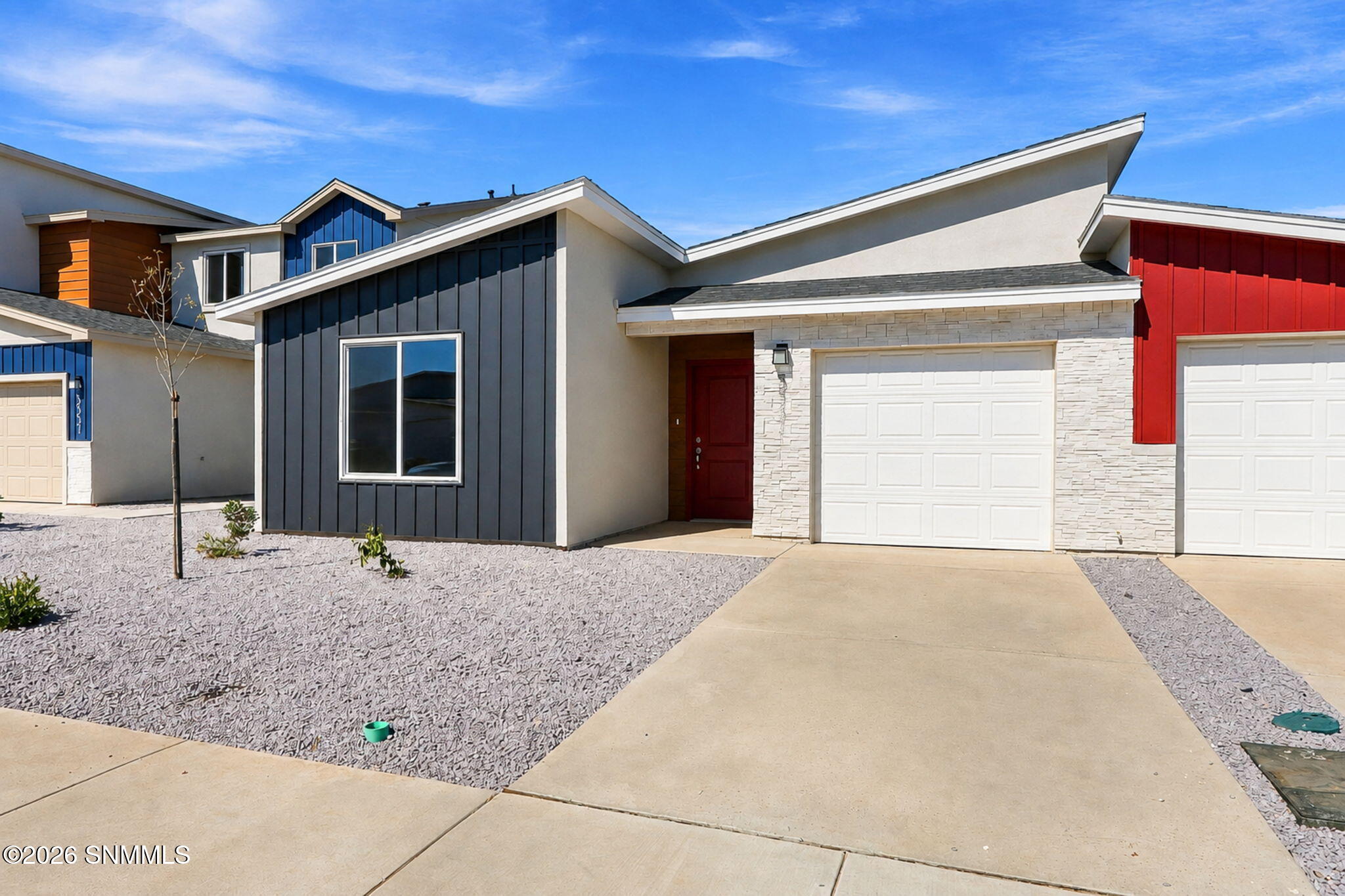 5567 Primorosa Place — photo