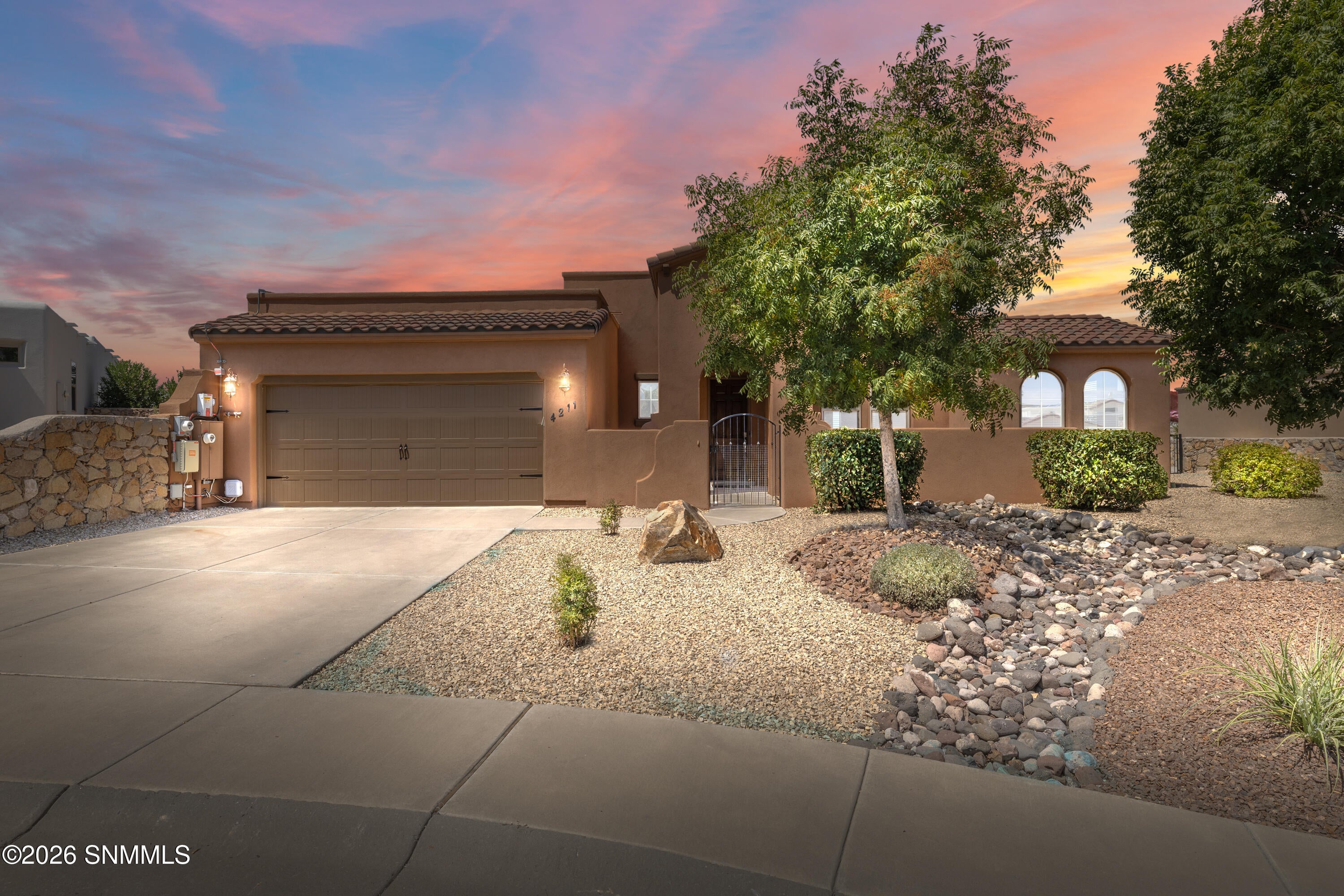 4211 Harp Court — photo