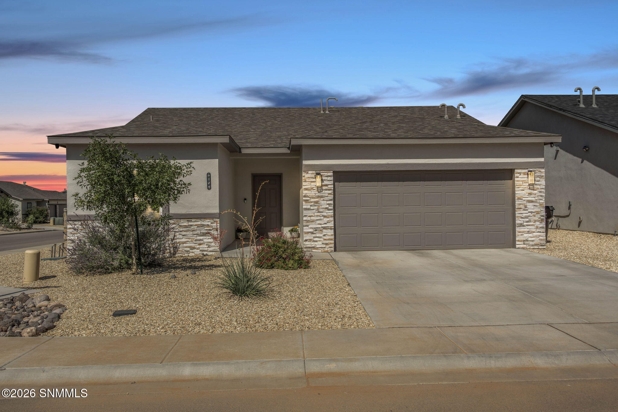 6109 Montgomery Road — photo