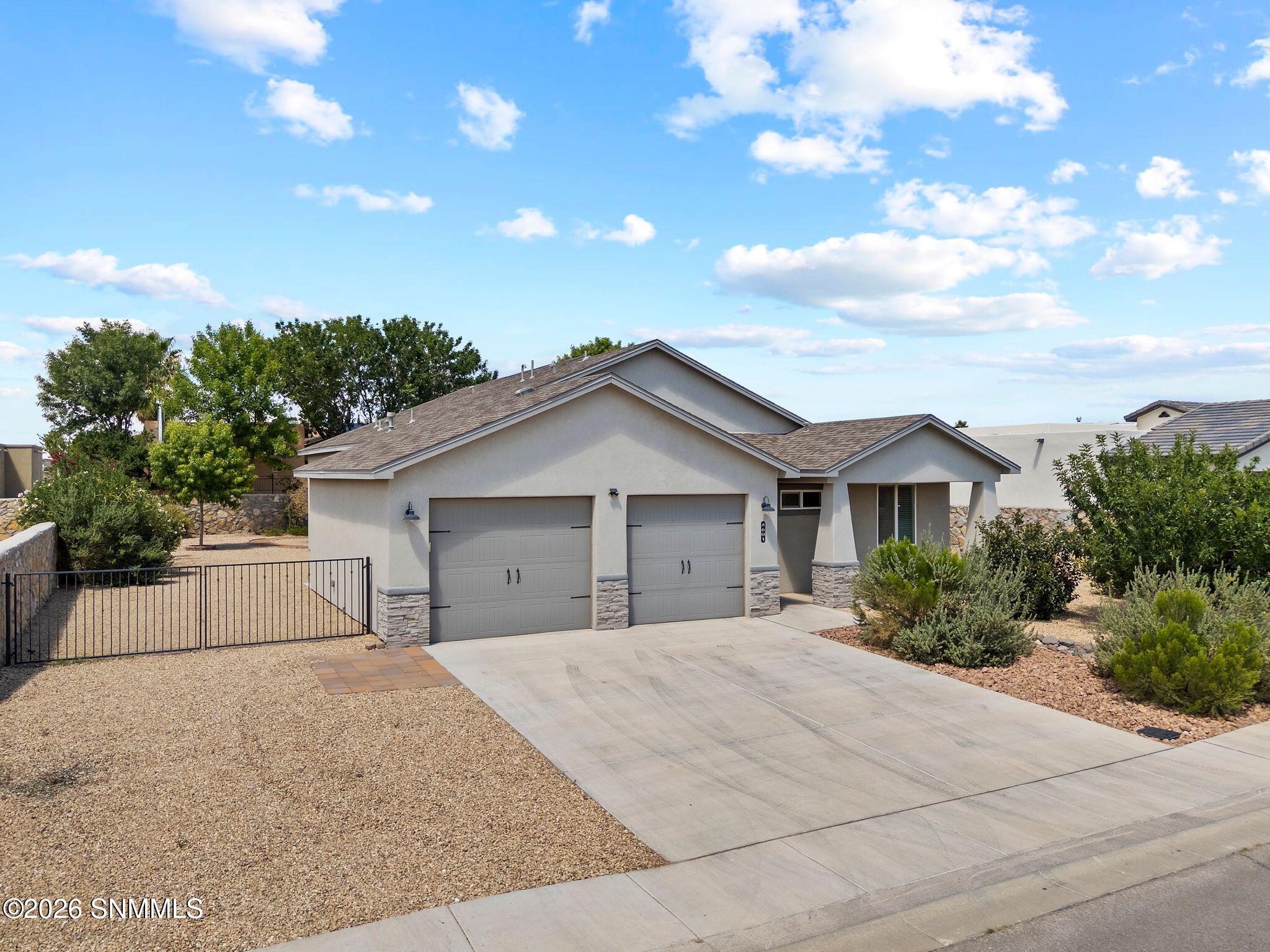 4601 Mesa Corta Drive — photo