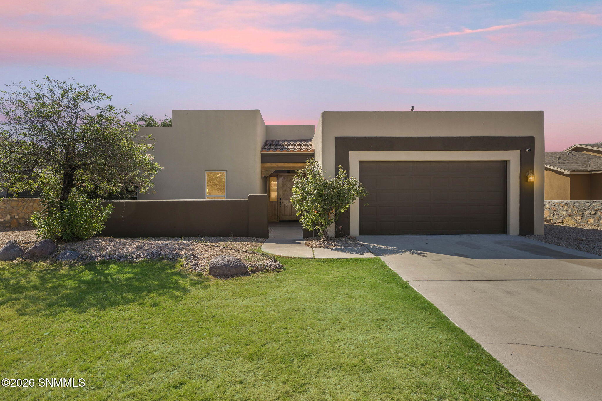 4664 Mesa Rico Drive — photo