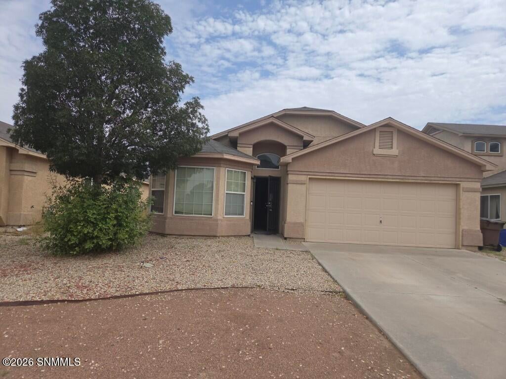 2114 Windsor Place — photo