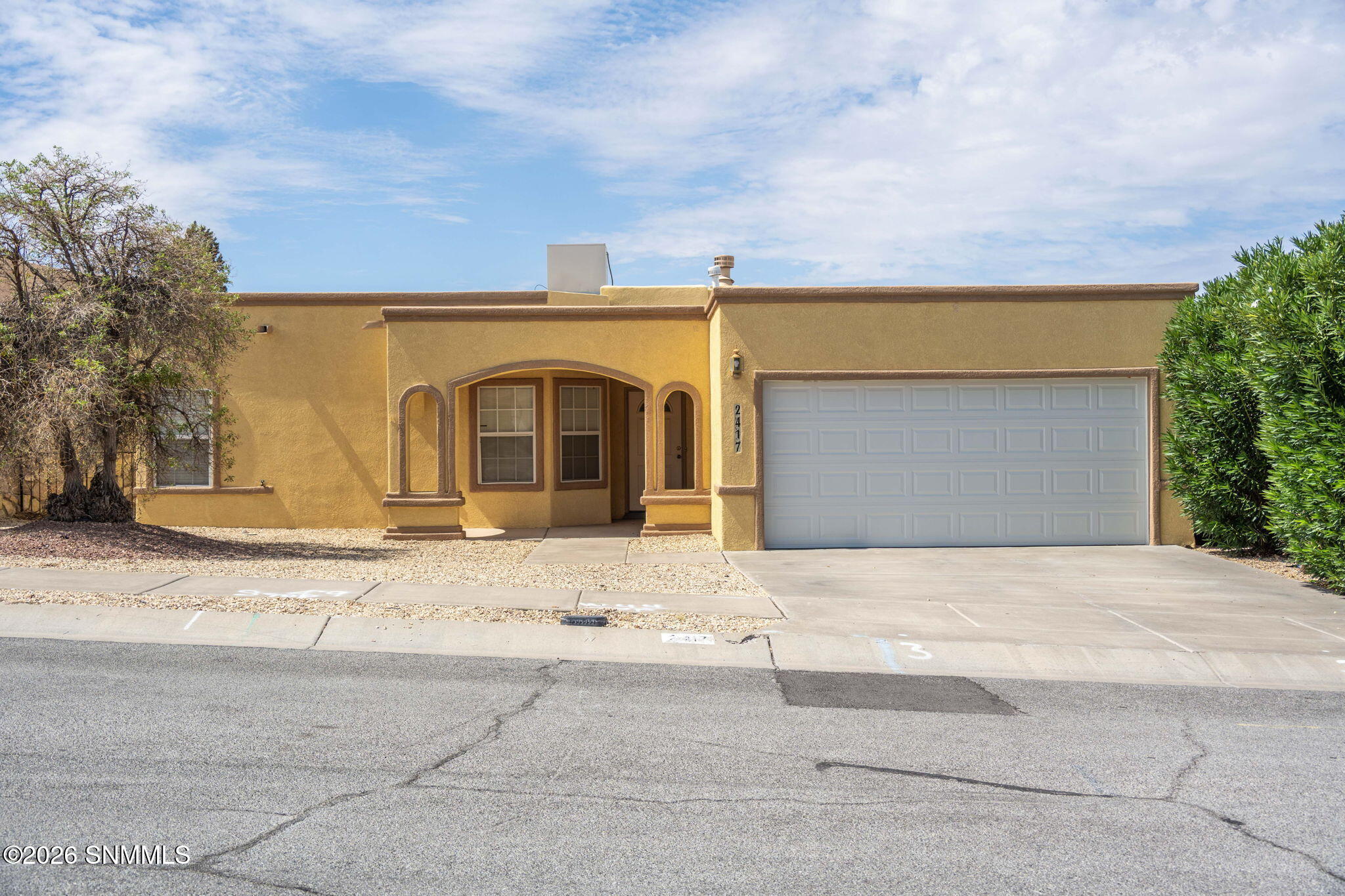 2417 Bugatti Drive — photo