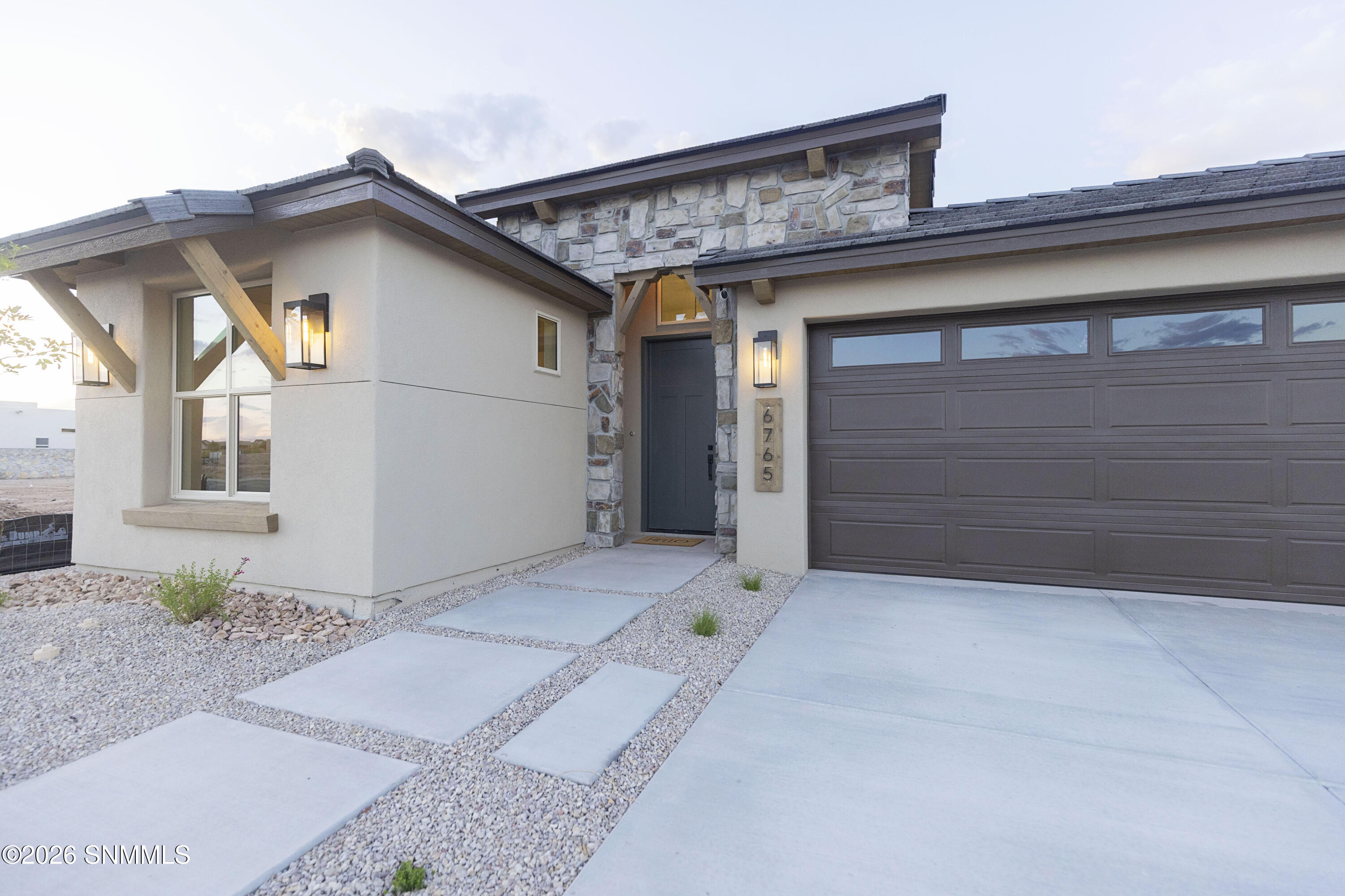 6765 Fairchild Loop — photo