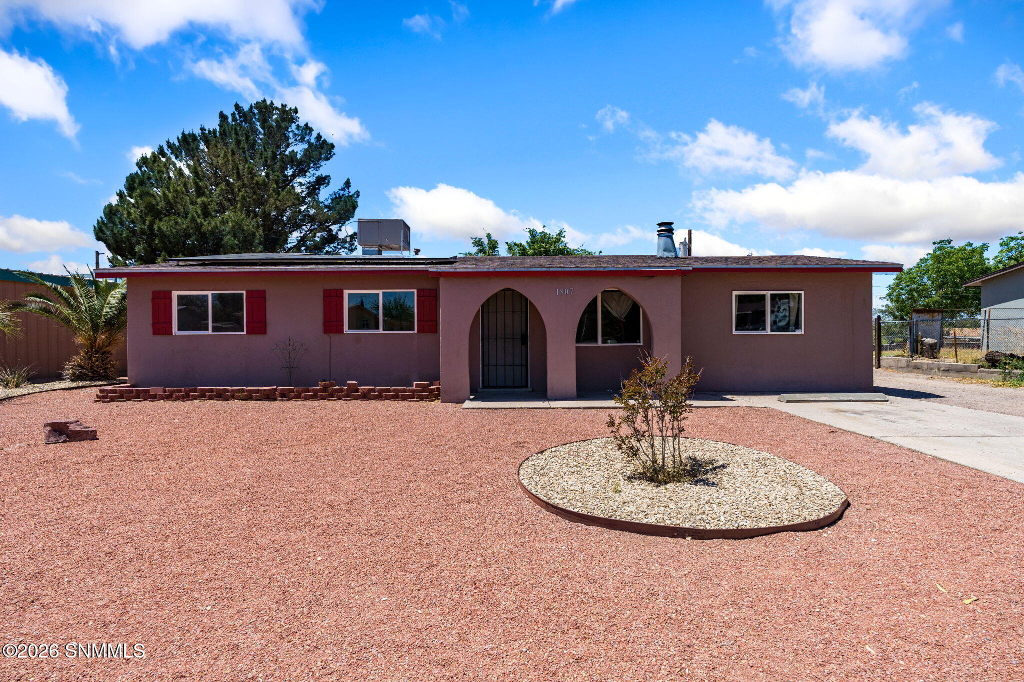 1807 Debra Street — photo