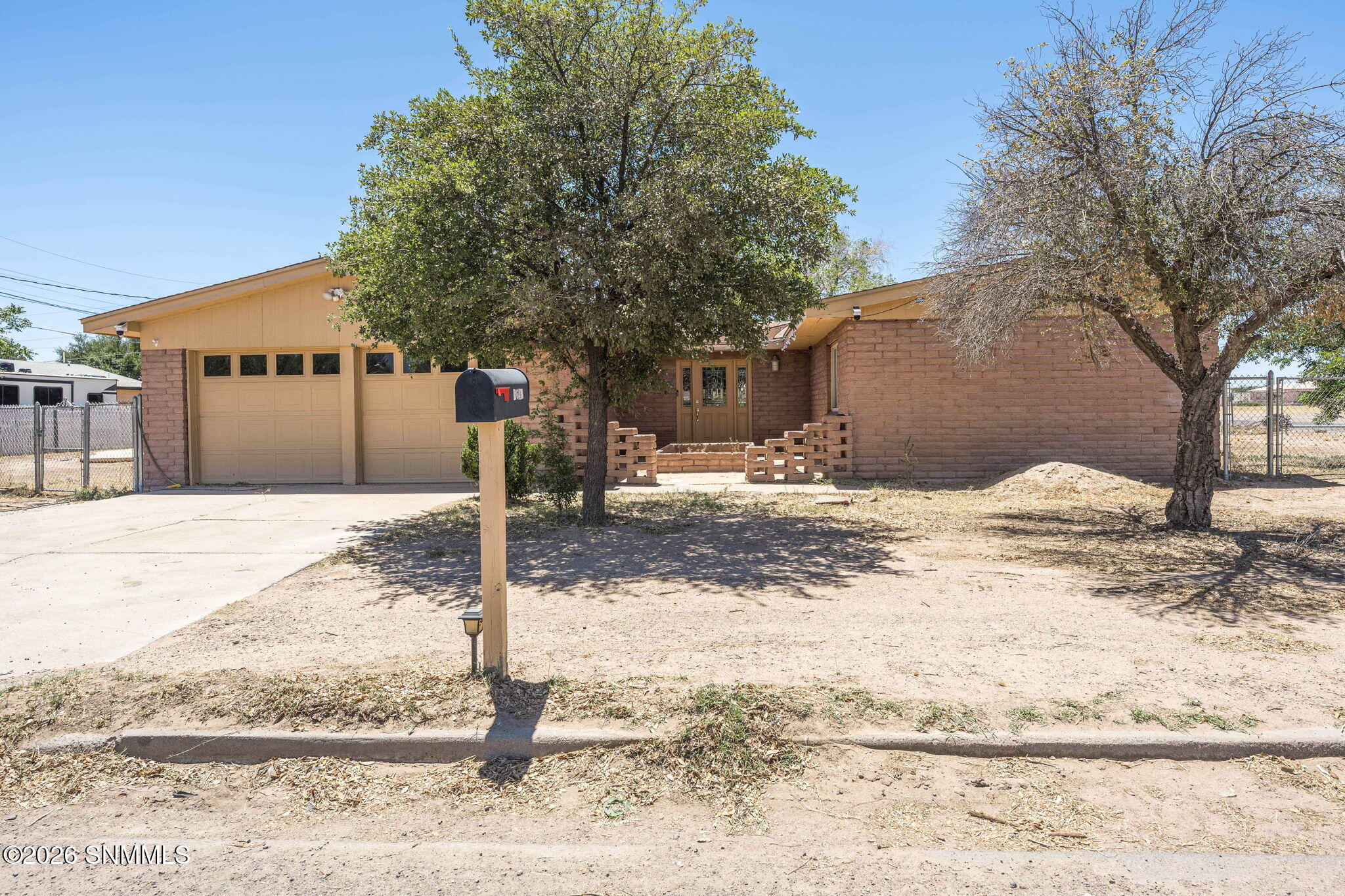 2643 El Camino Real Road — photo