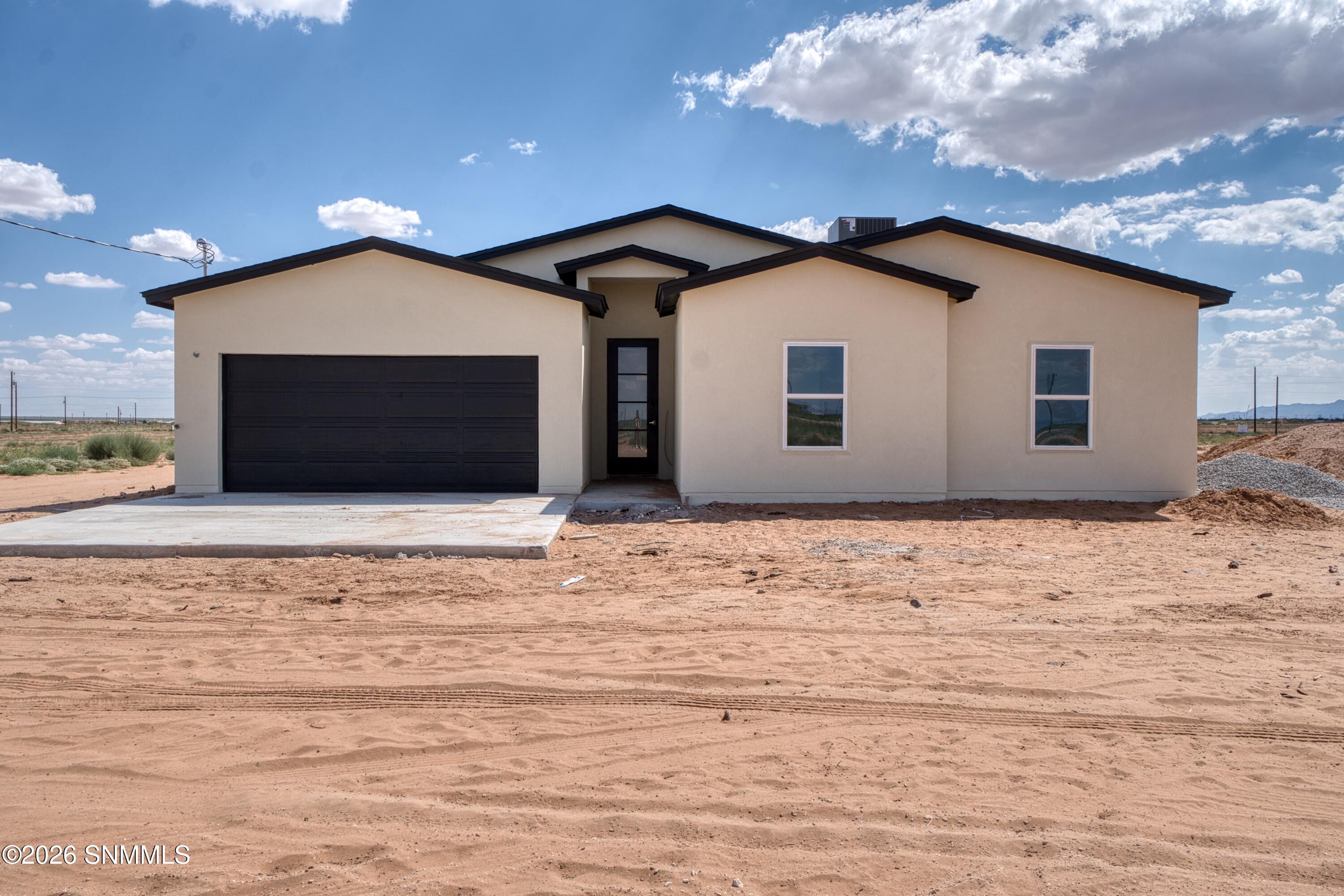 1252 Sahara Desert Drive — photo