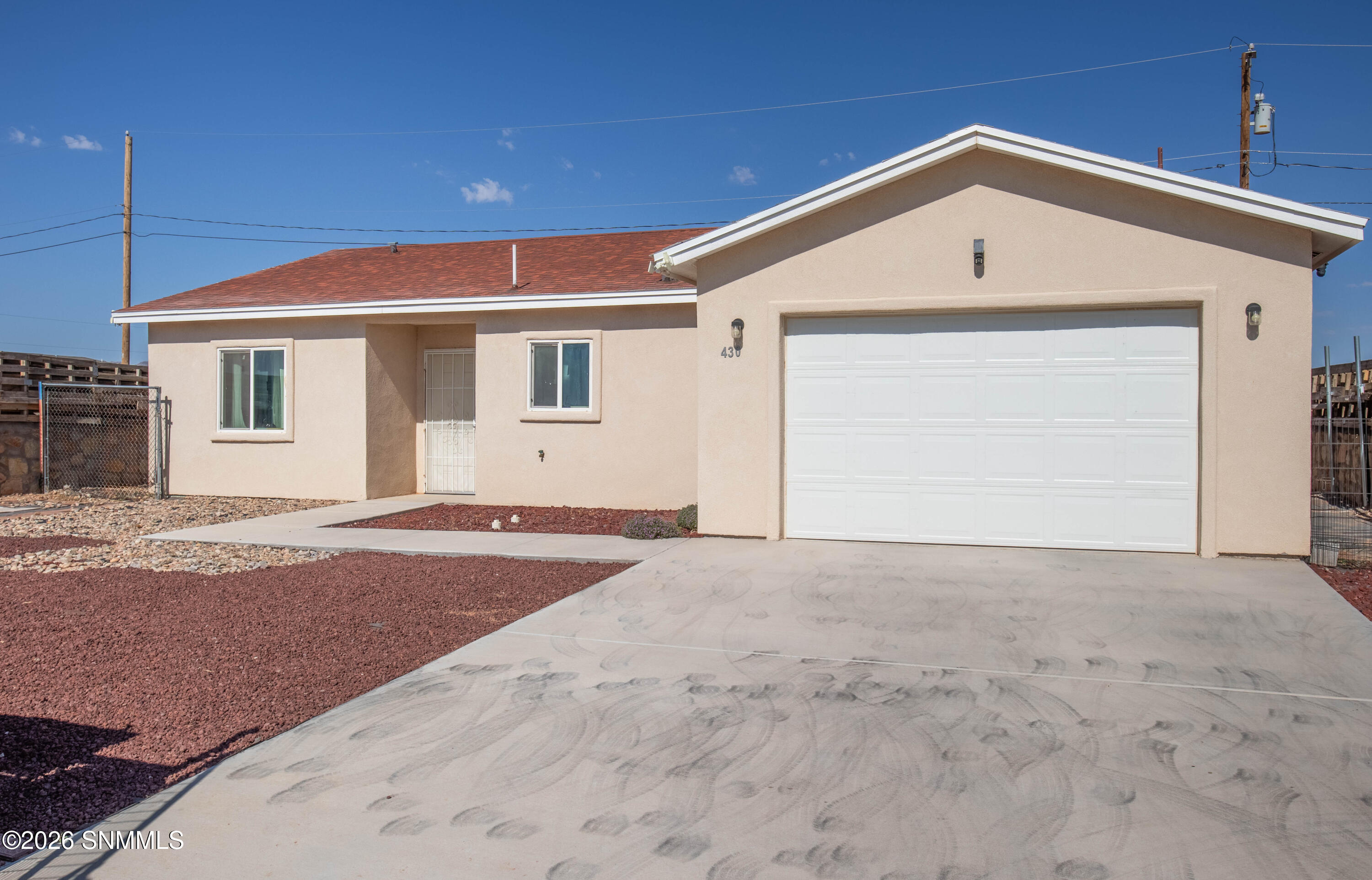 430 Anchor Court — photo