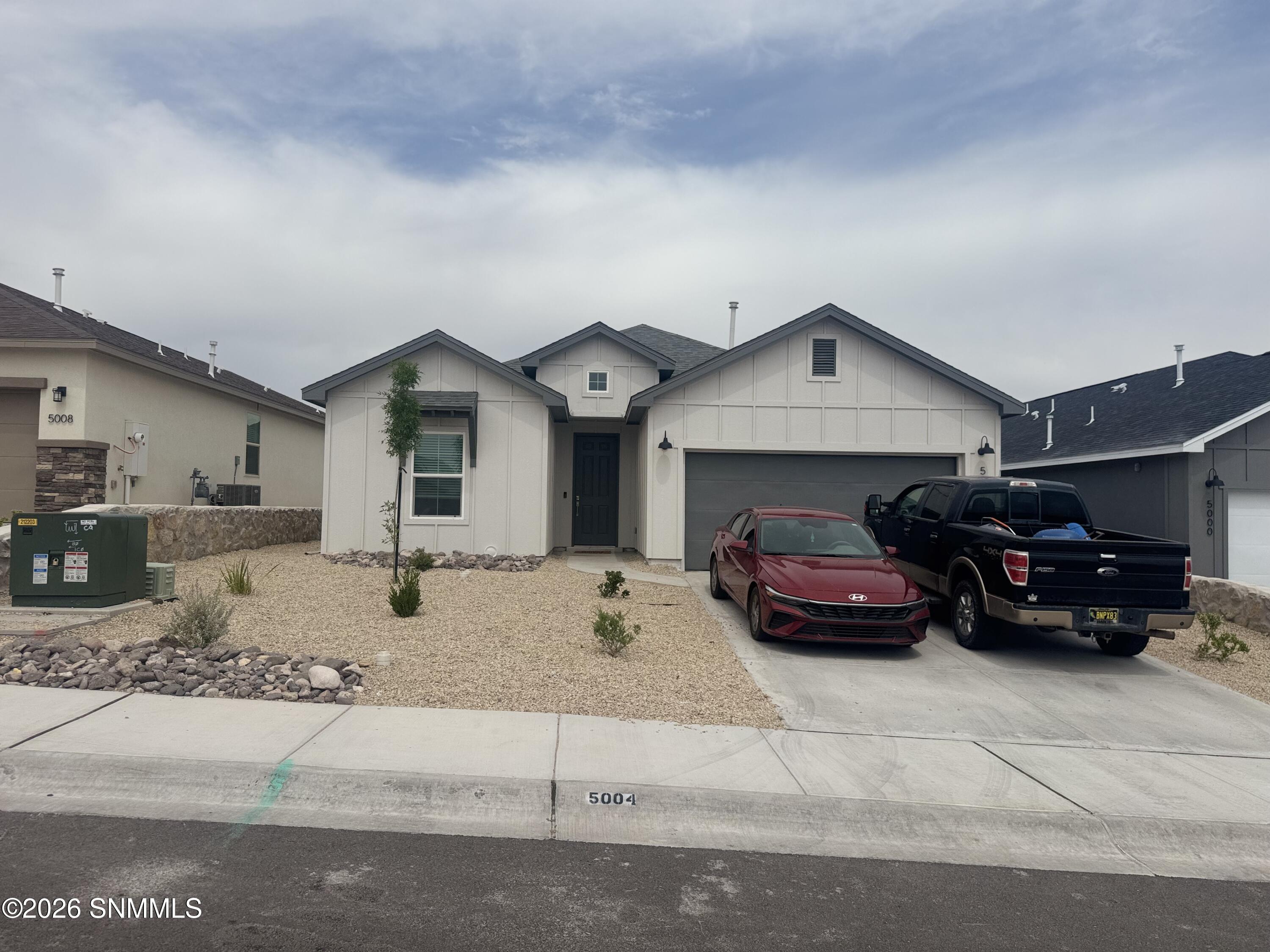 5004 Sand Stream Road — photo