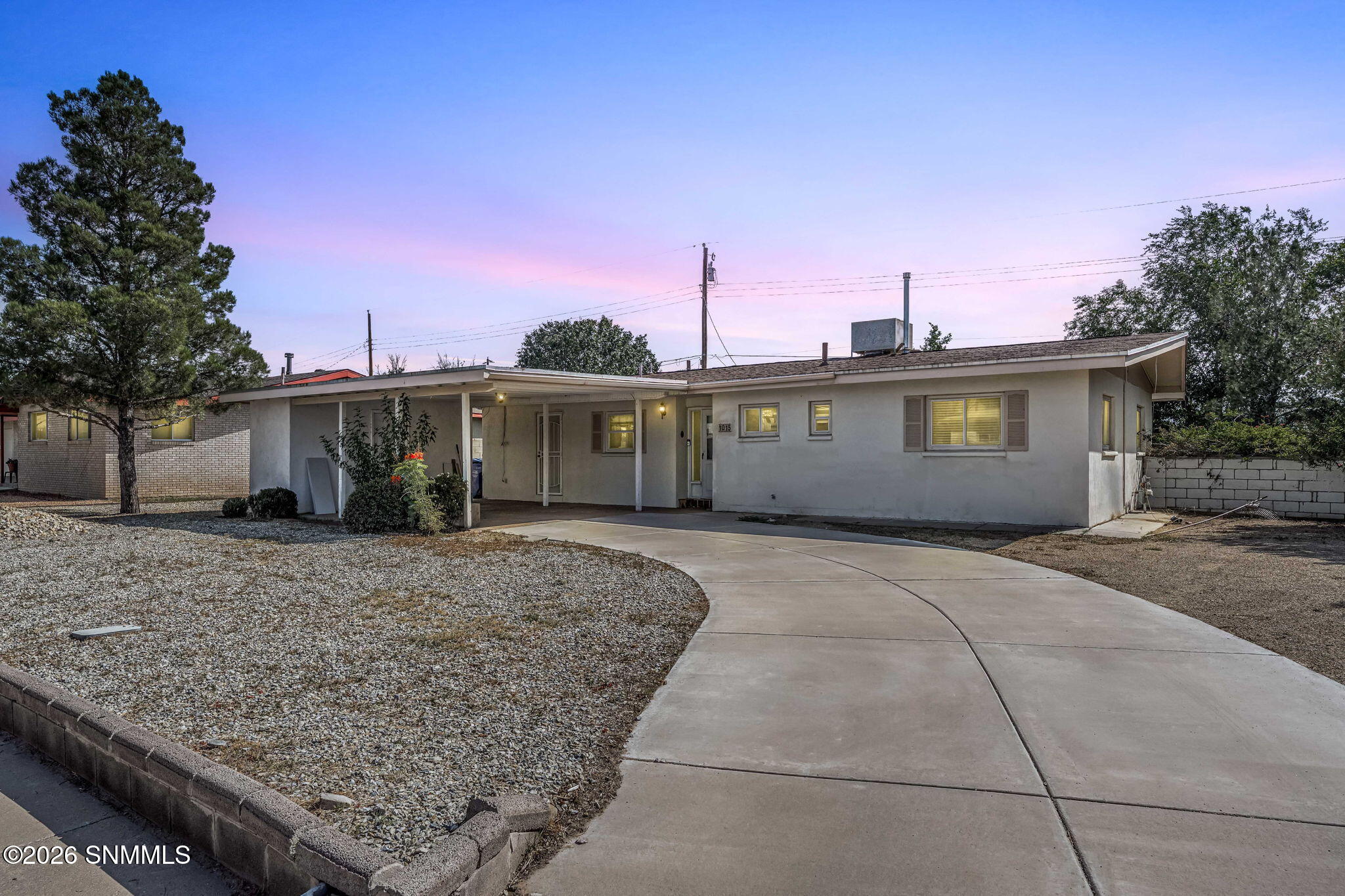 1015 Calle Del Encanto — photo