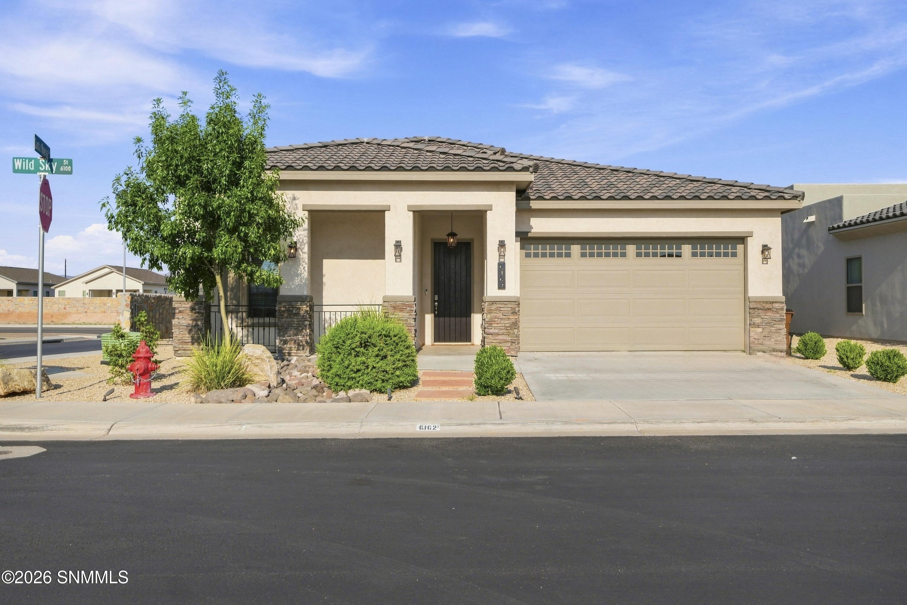 6162 Wild Sky Street — photo