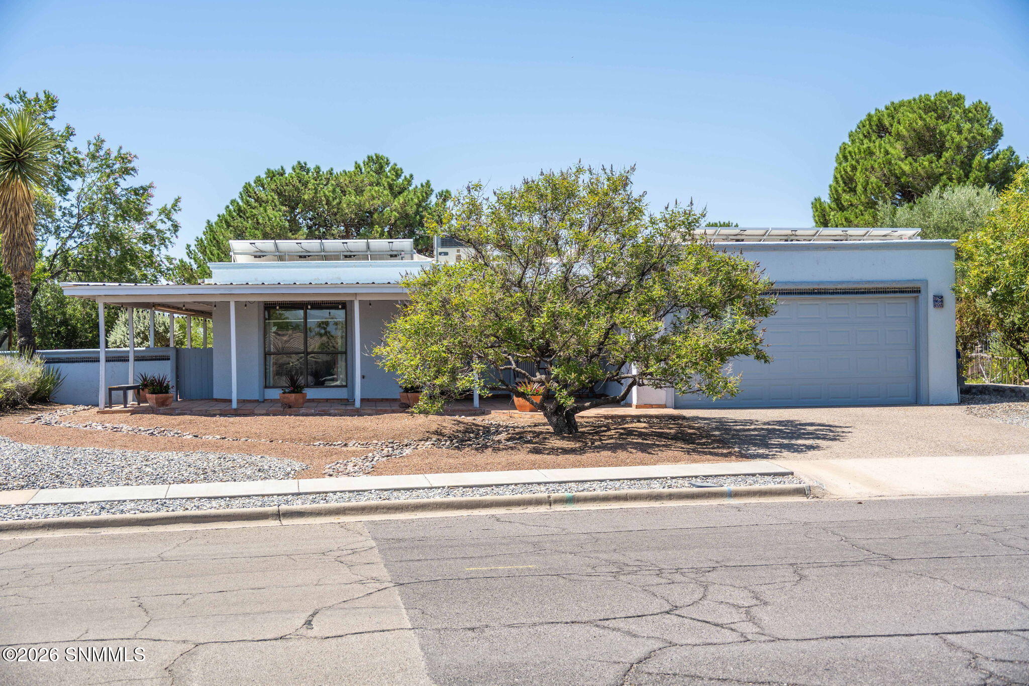 640 Frontier Drive — photo