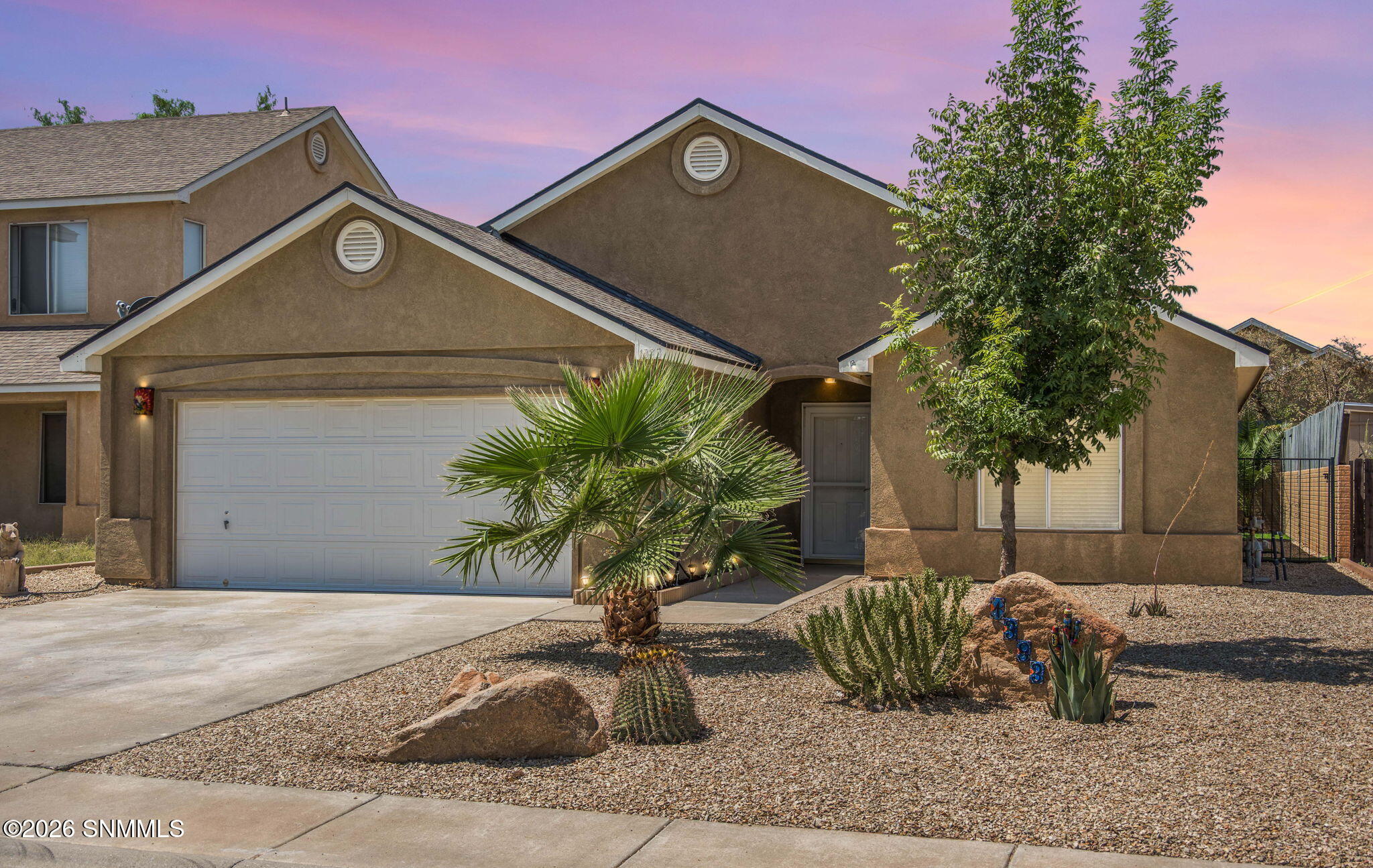 1383 Anasazi Court — photo