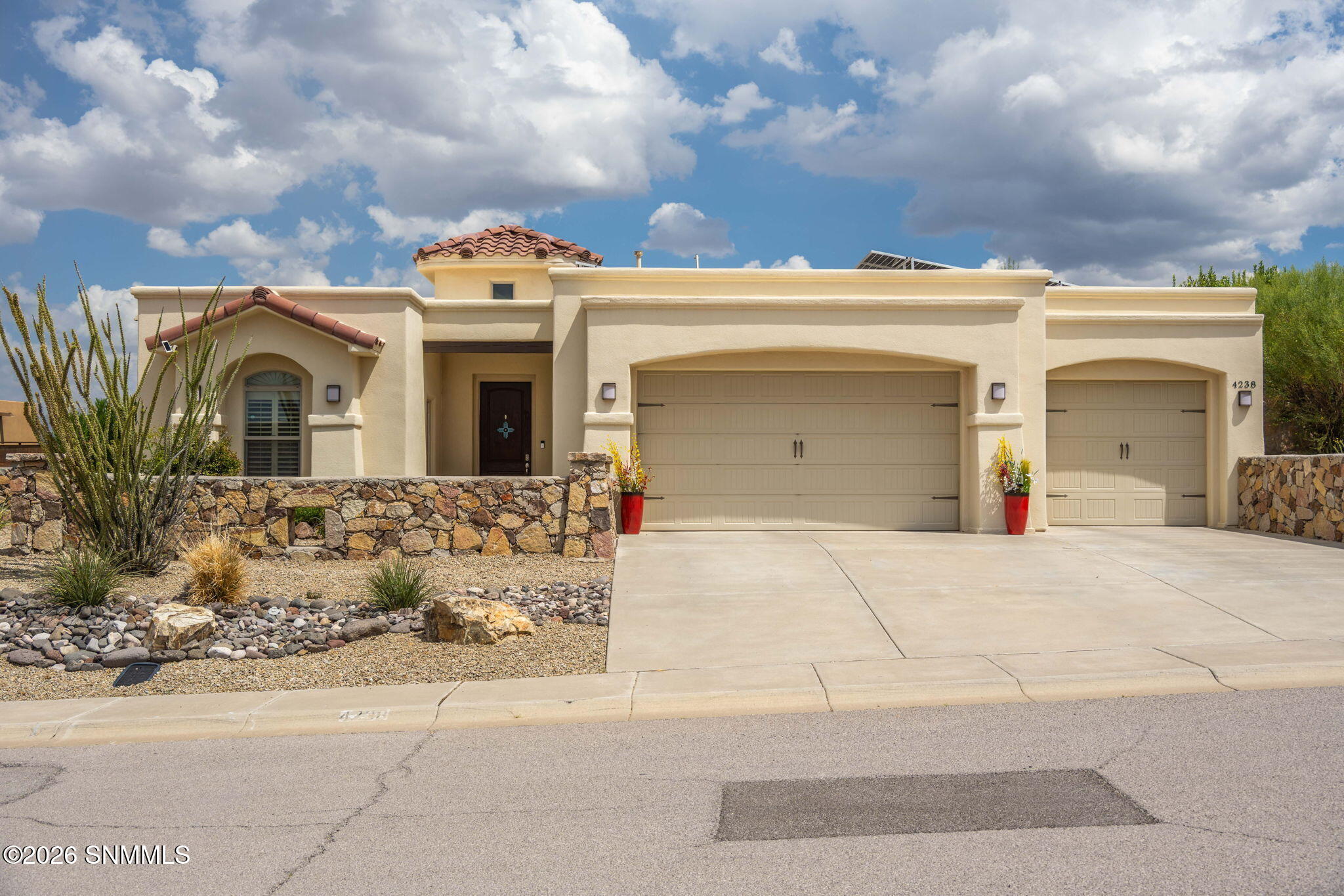 4238 Ceres Court — photo
