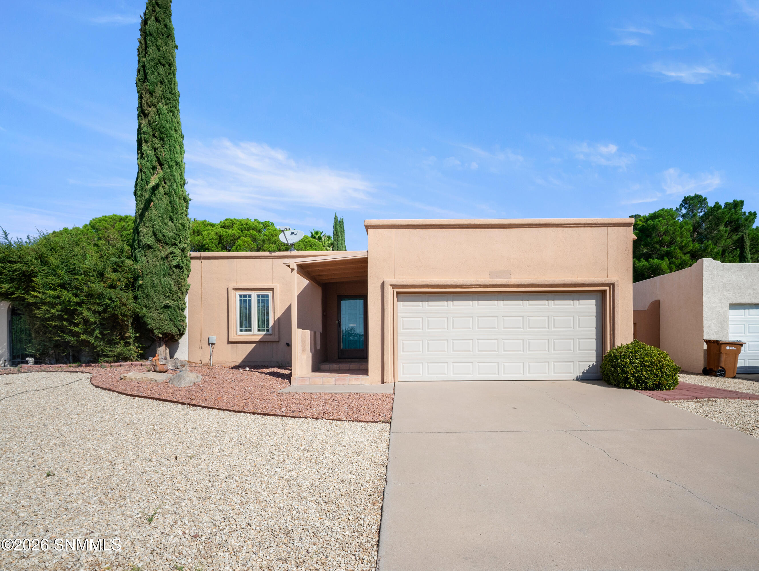 3135 Executive Hills Road — photo