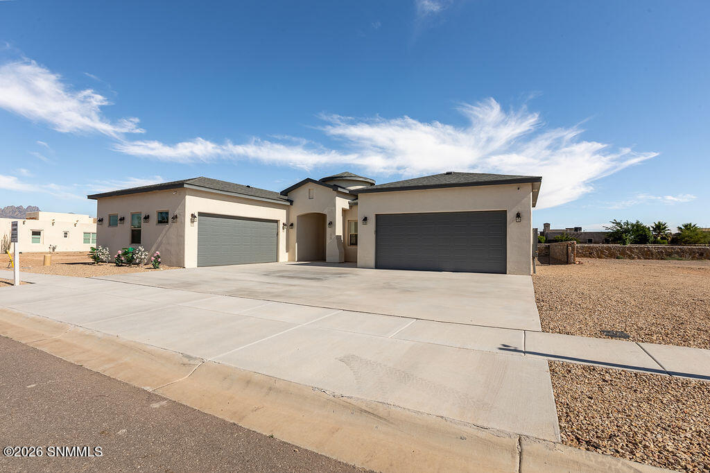 6225 Belvedere Loop — photo