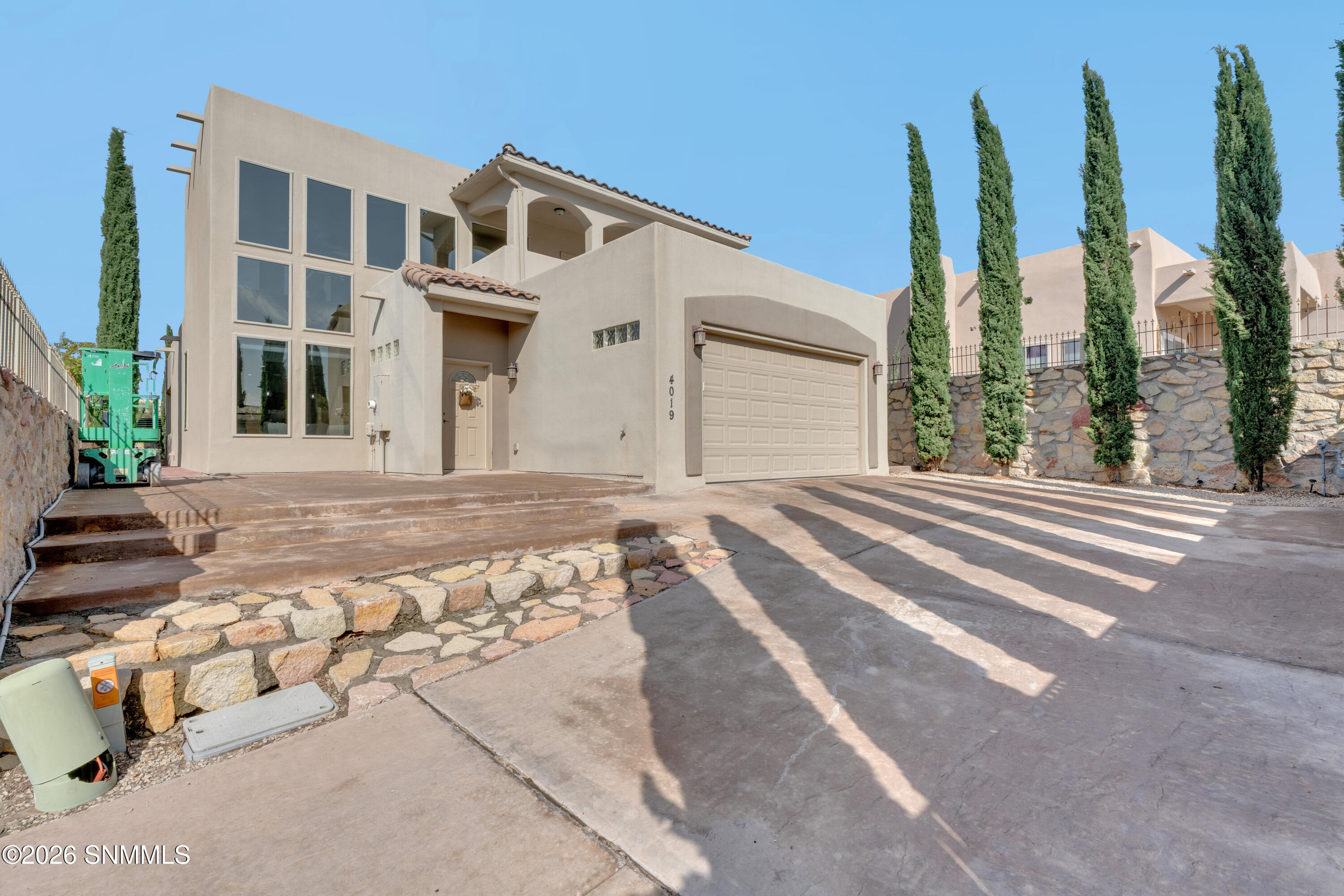 4019 Rock Springs Road — photo