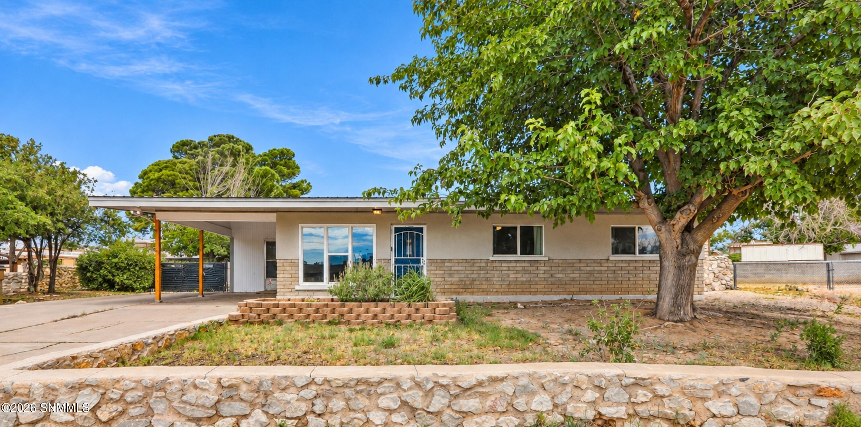 1700 Sacramento Circle — photo