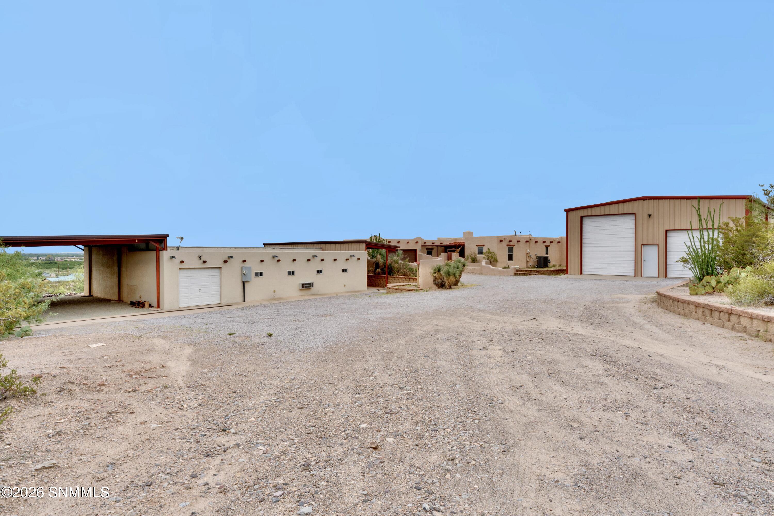 1815 Vista Sierra Court — photo