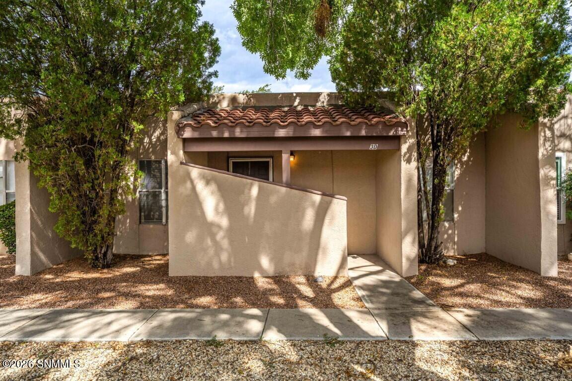 1345 Branson Avenue Unit 3D — photo