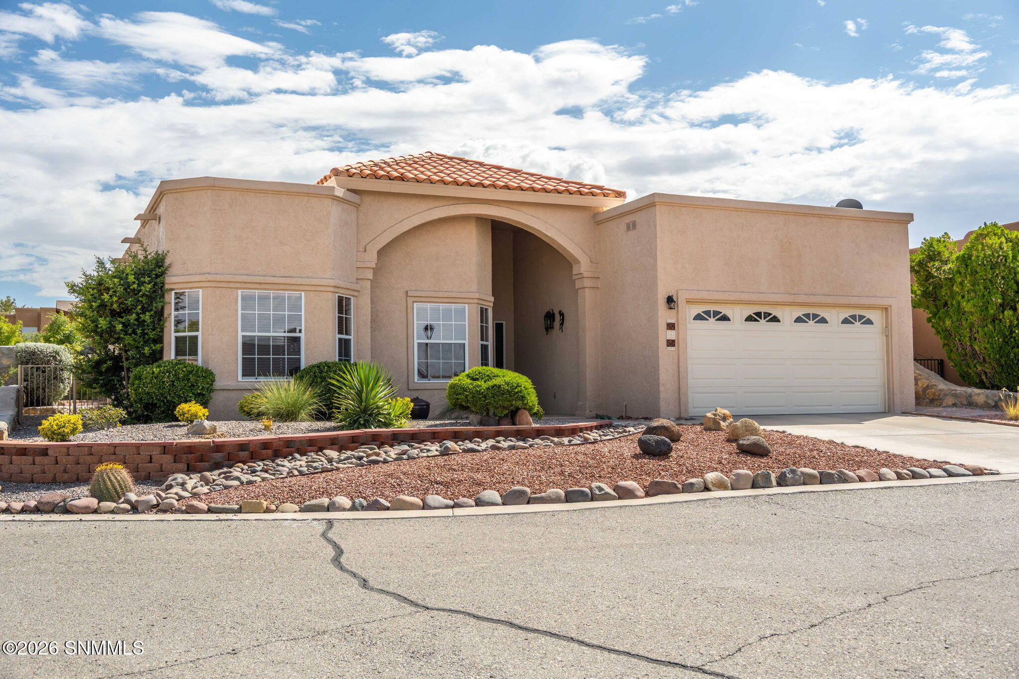 4450 Los Arboles Drive — photo