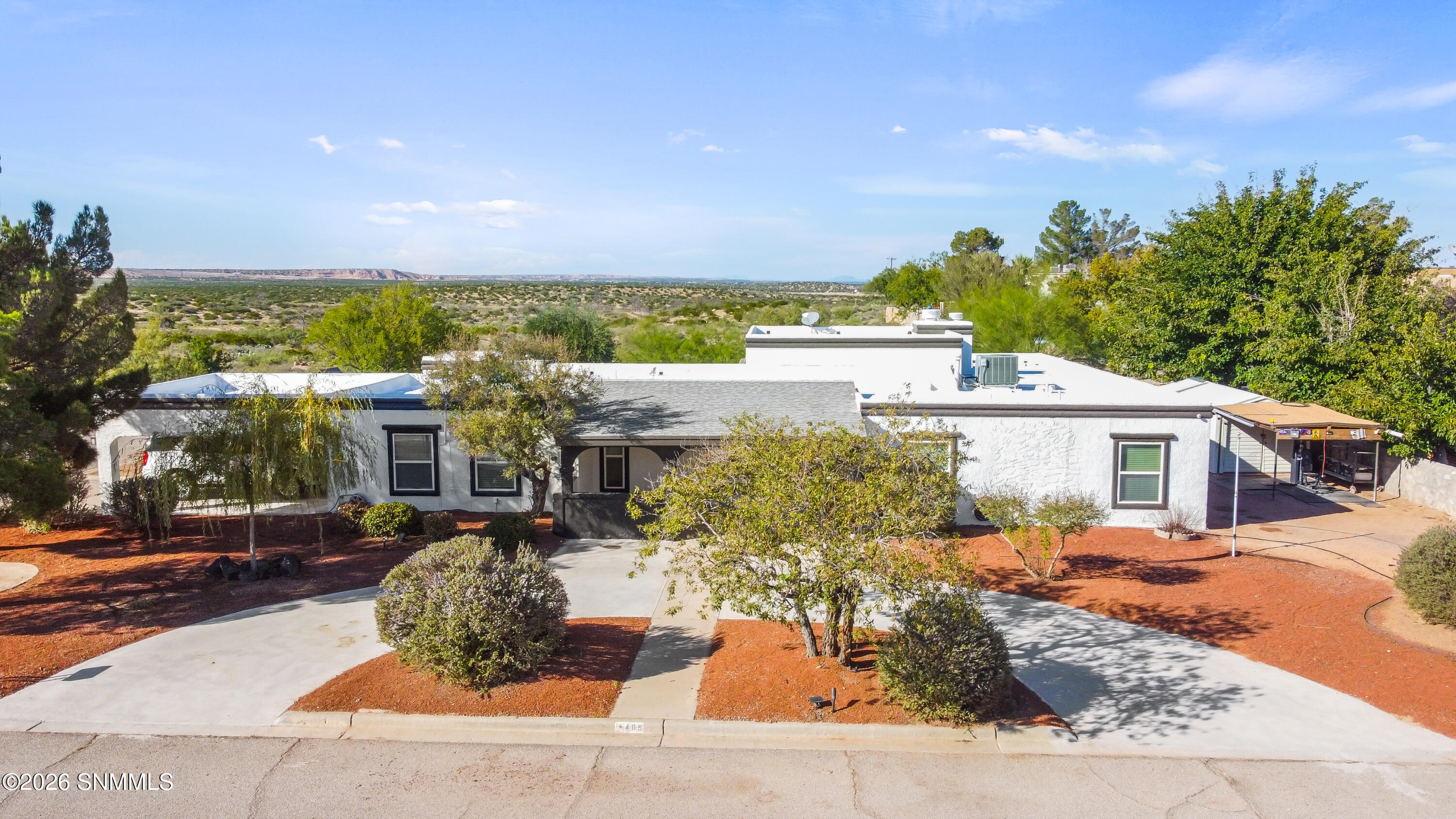 405 Feather Moon Drive — photo