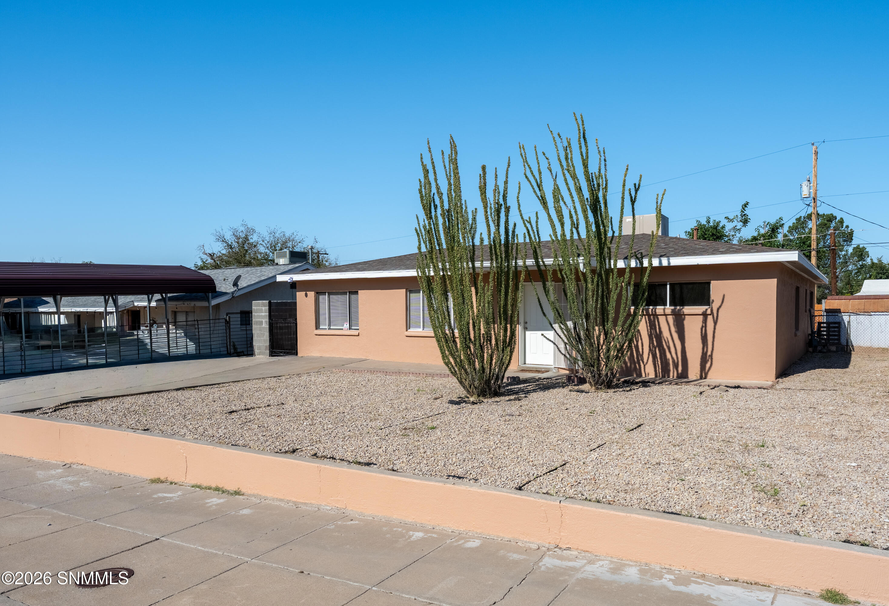 2015 Anderson Drive — photo