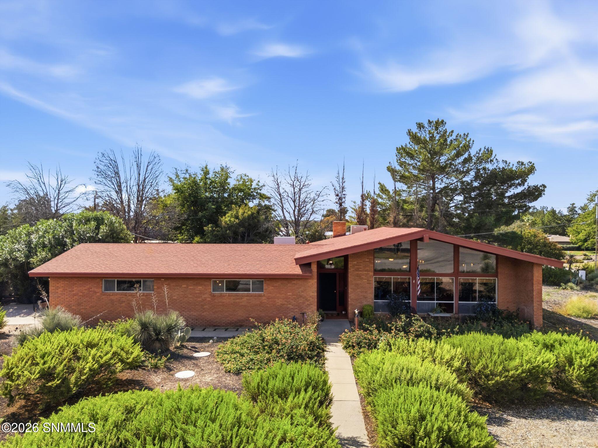 2901 Karen Drive — photo
