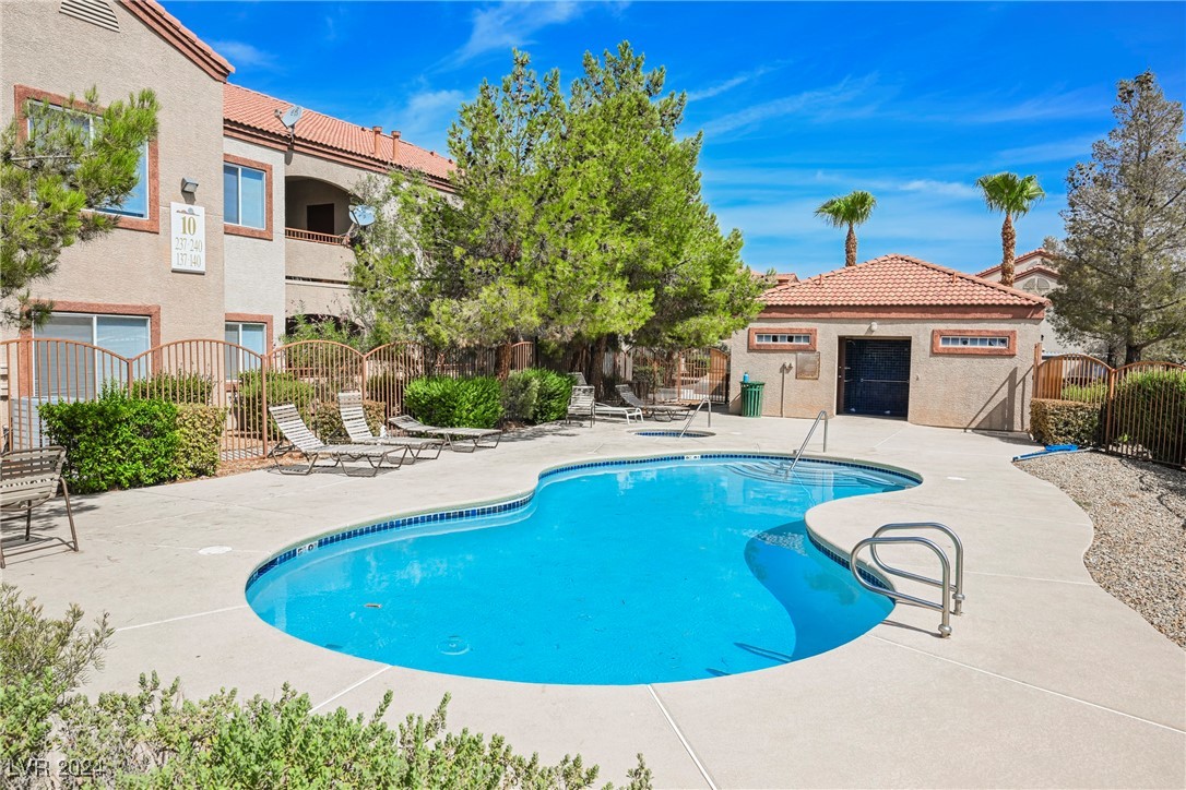 9580 West Reno Avenue Unit 233 — photo