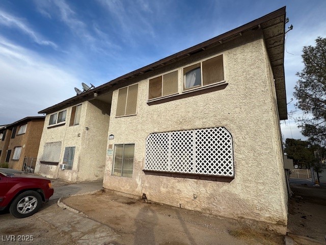 2761 Mountain Vista Street — photo