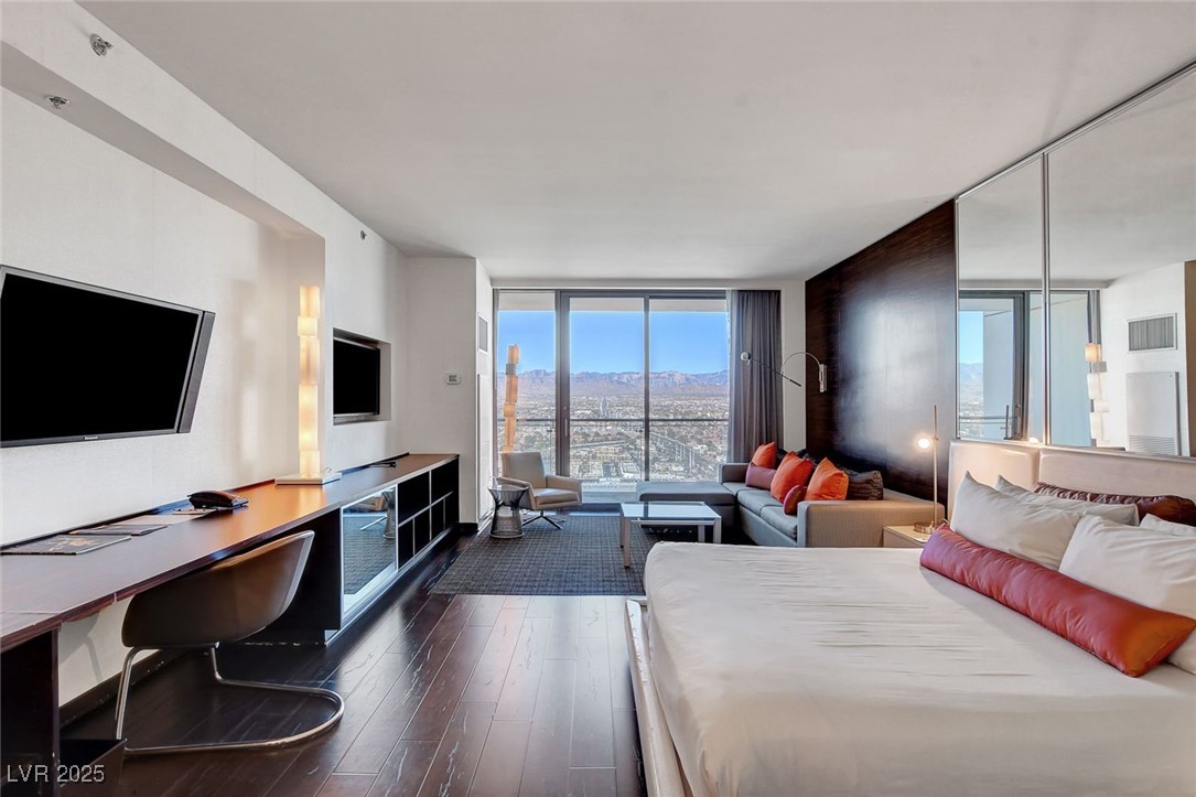 4381 West Flamingo Road 3309 — photo