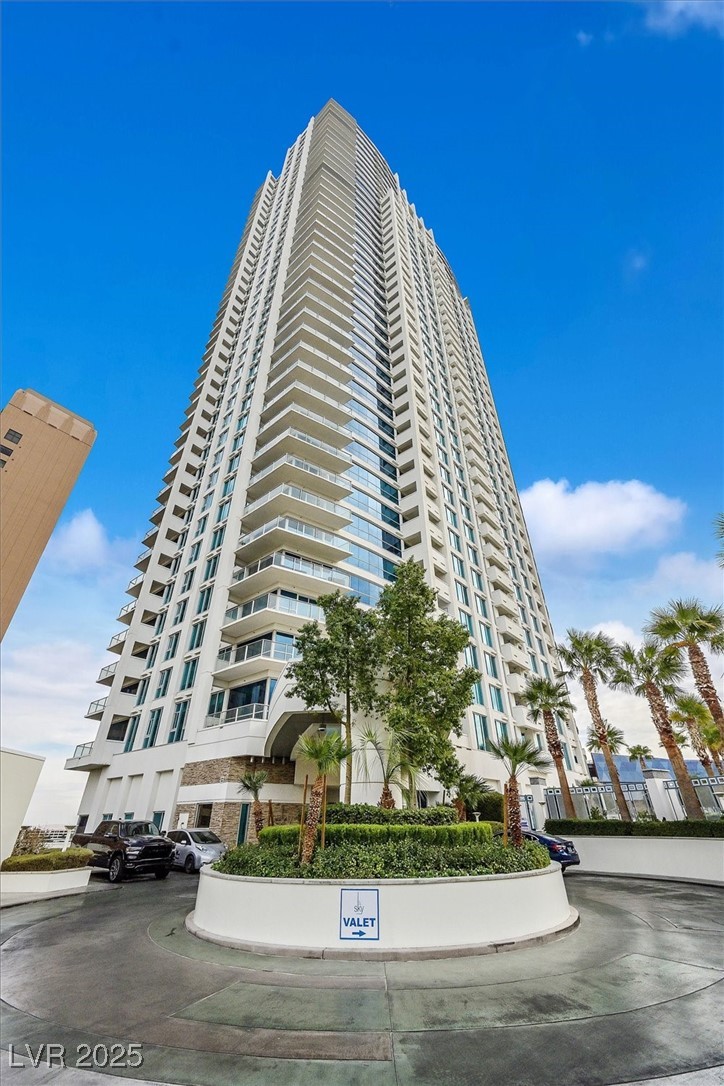 2700 Las Vegas Boulevard 3105 — photo