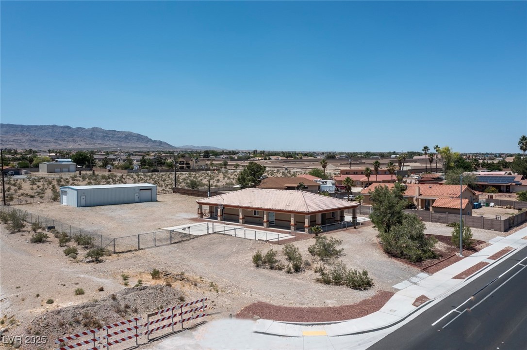 5315 North Fort Apache Road — photo