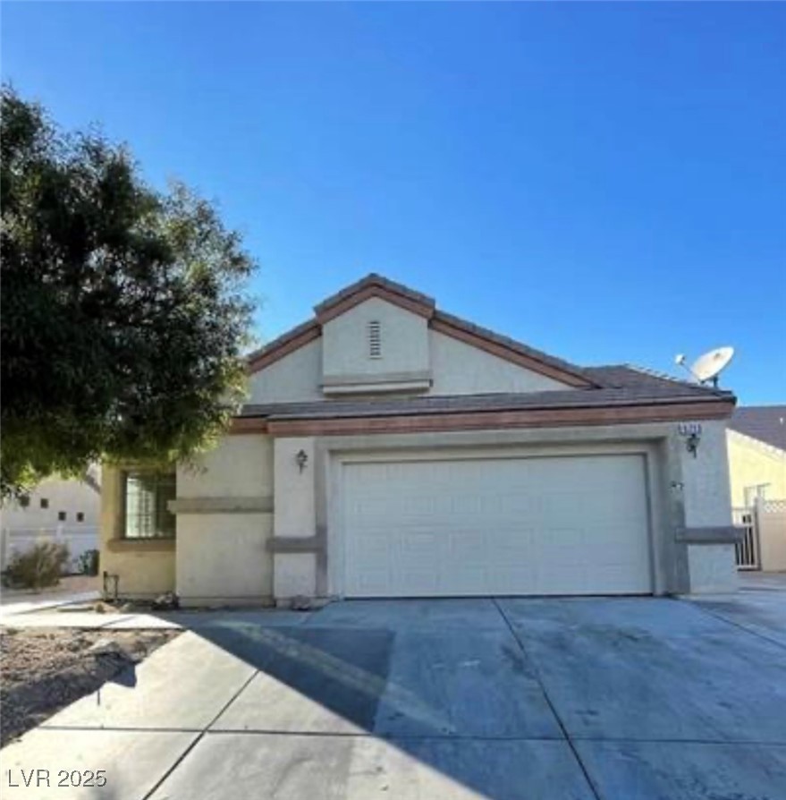 5713 Lawrence Street — photo
